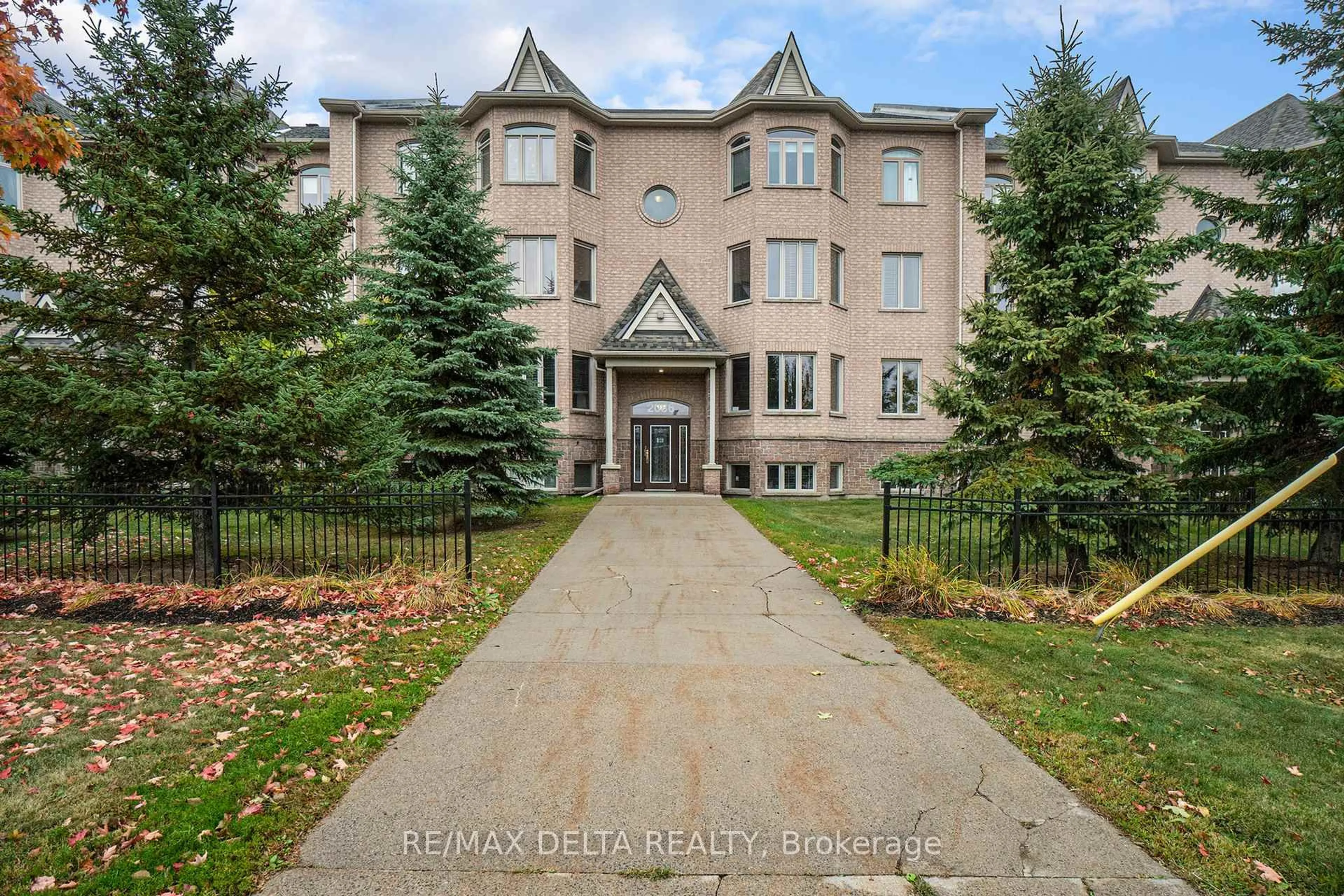 Unknown for 2086 Valin St #6, Orleans Ontario K4A 0C1