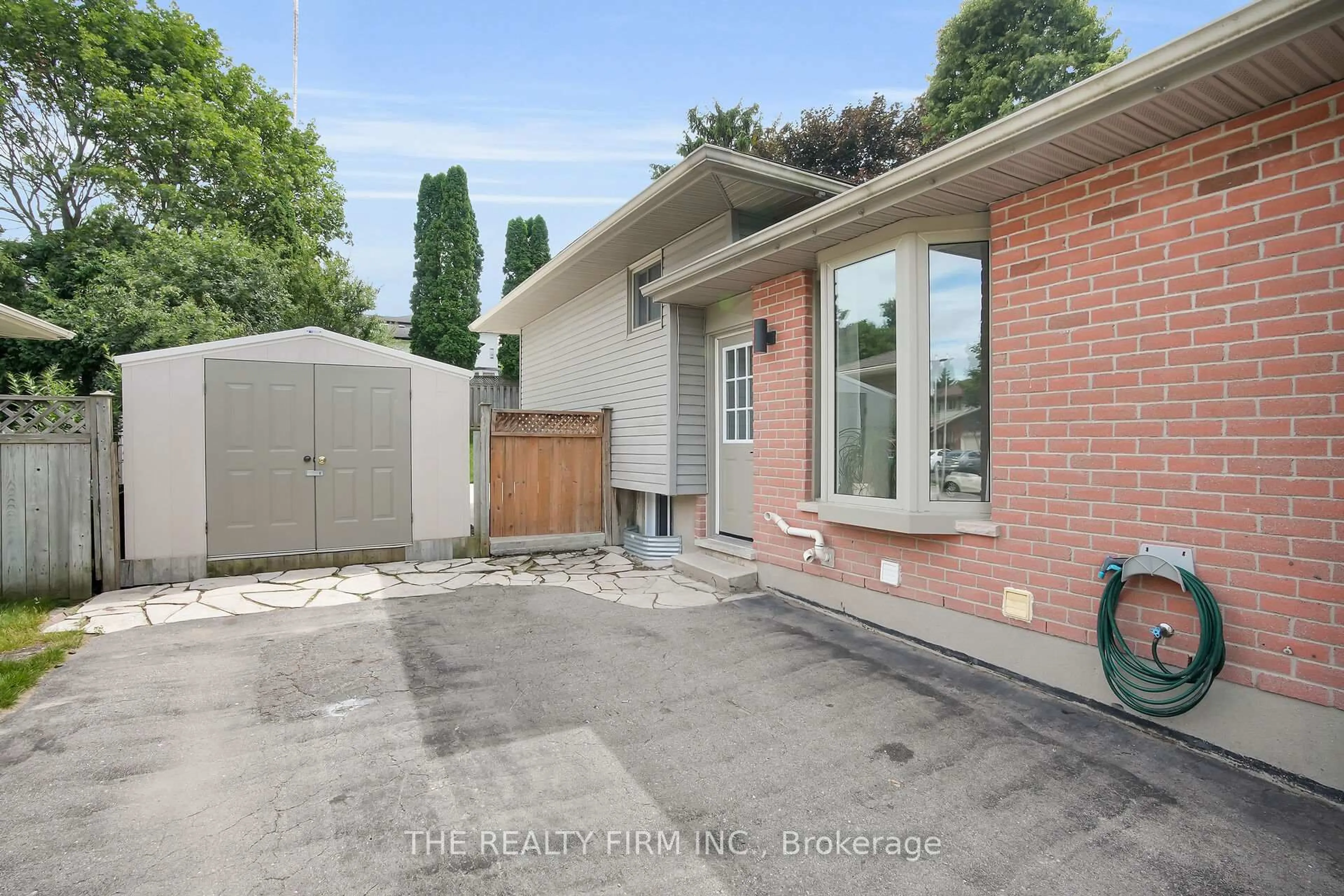 Home with brick exterior material, street for 270 Highview Cres, London South Ontario N6J 4E3