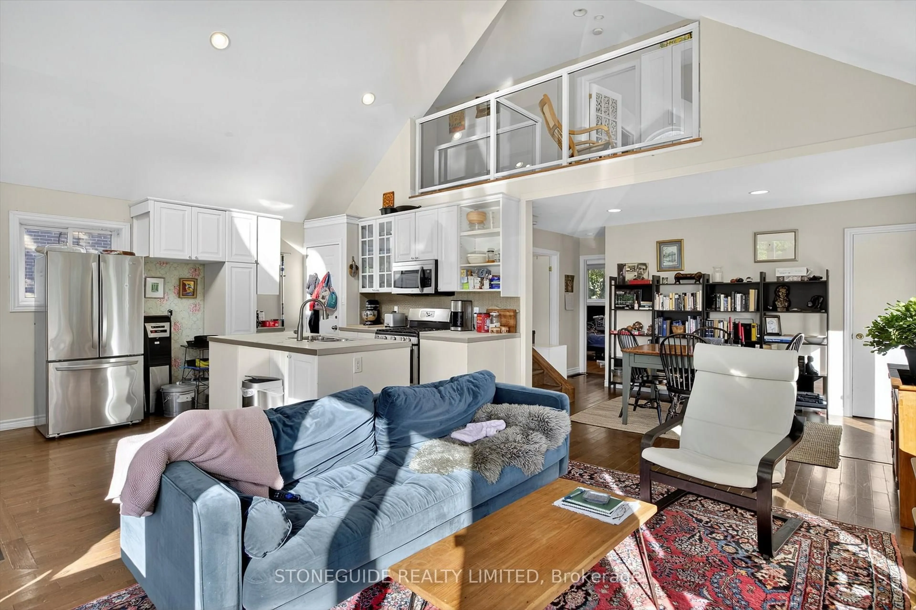 Open concept kitchen, unknown for 122 Fradette Ave, Peterborough Ontario K9J 1T5