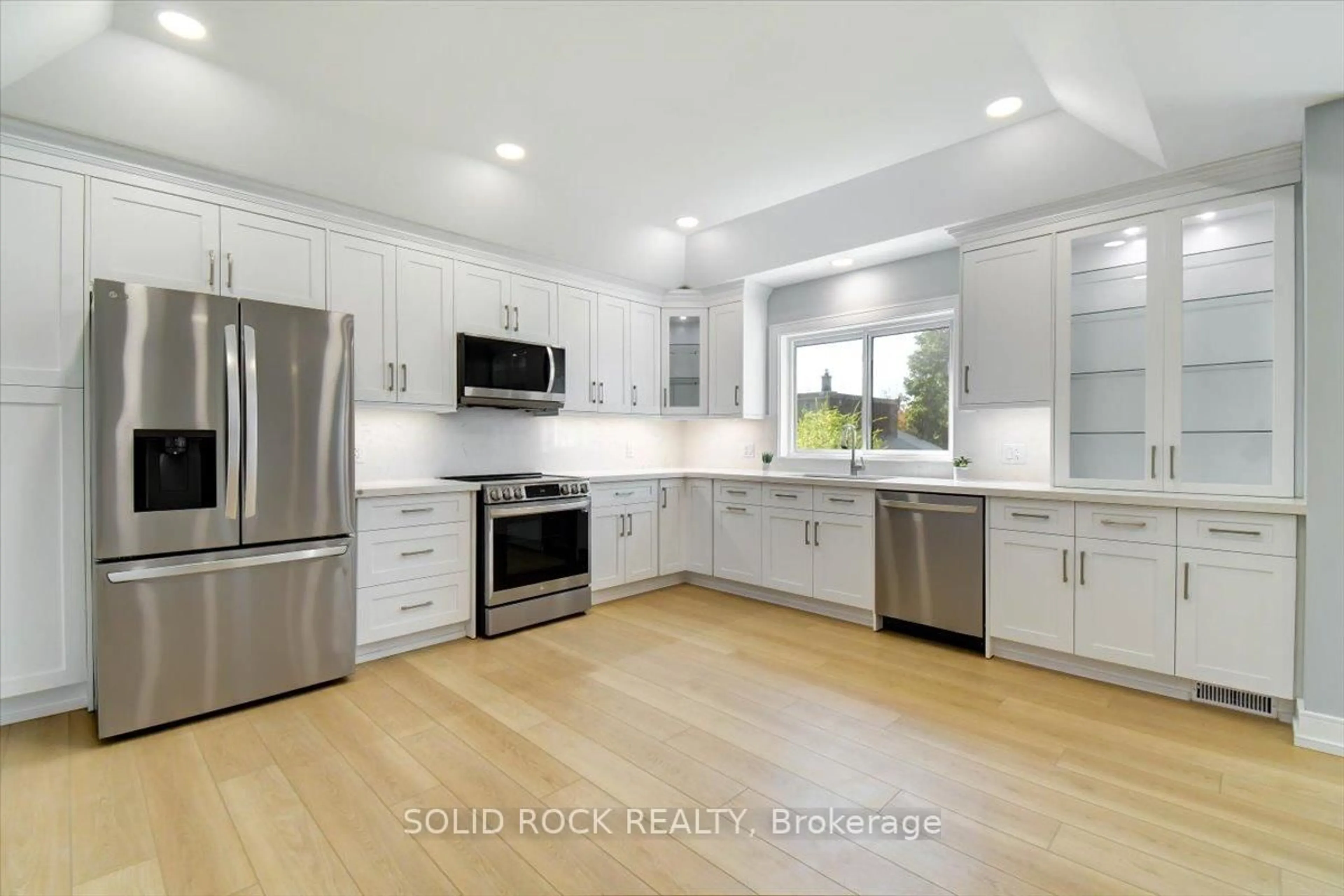 Open concept kitchen, unknown for 124 Cromwell St, Trent Hills Ontario K0L 1L0