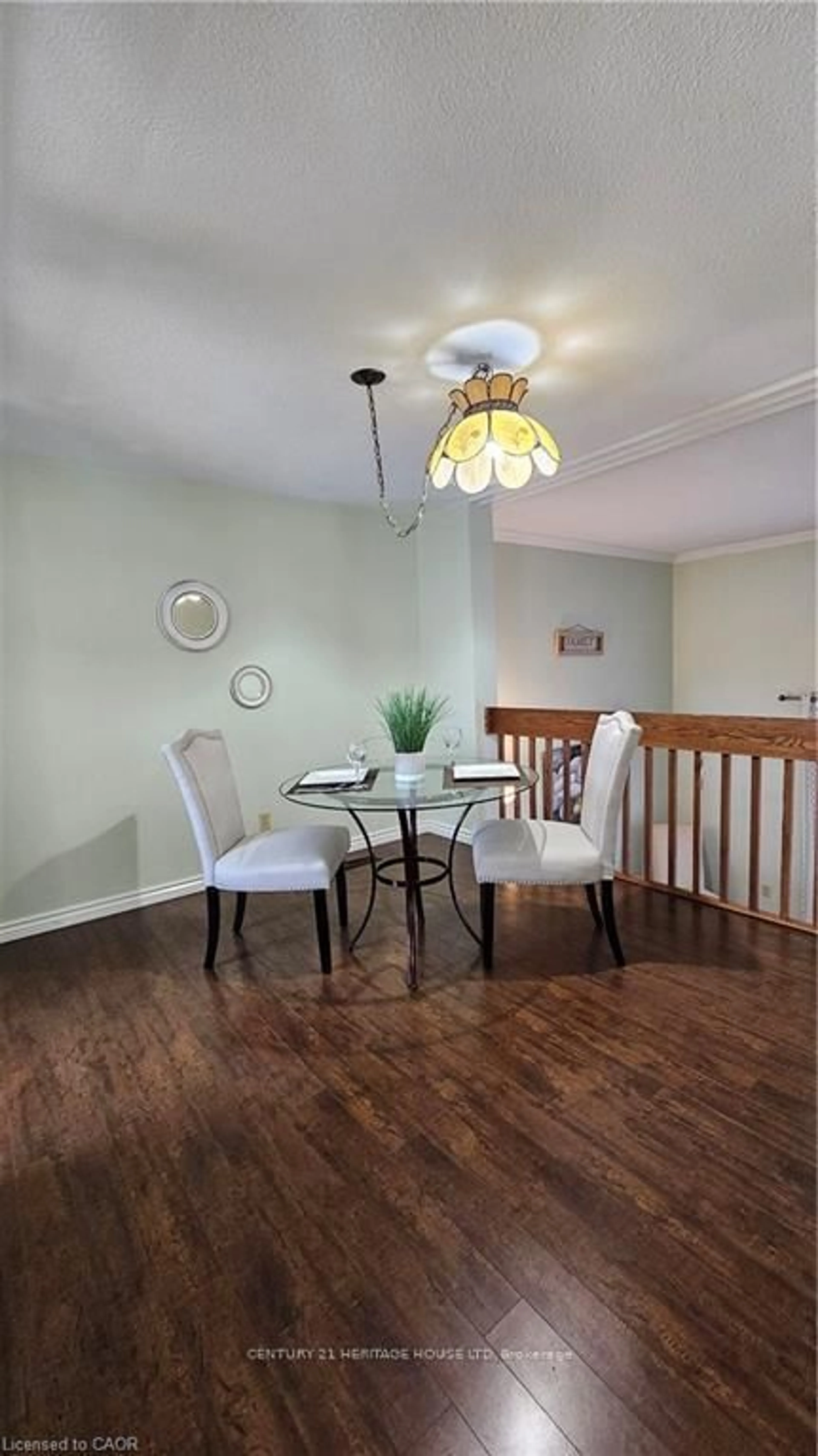 Dining room, wood/laminate floor for 51 Paulander Dr #135, Kitchener Ontario N2M 5E5