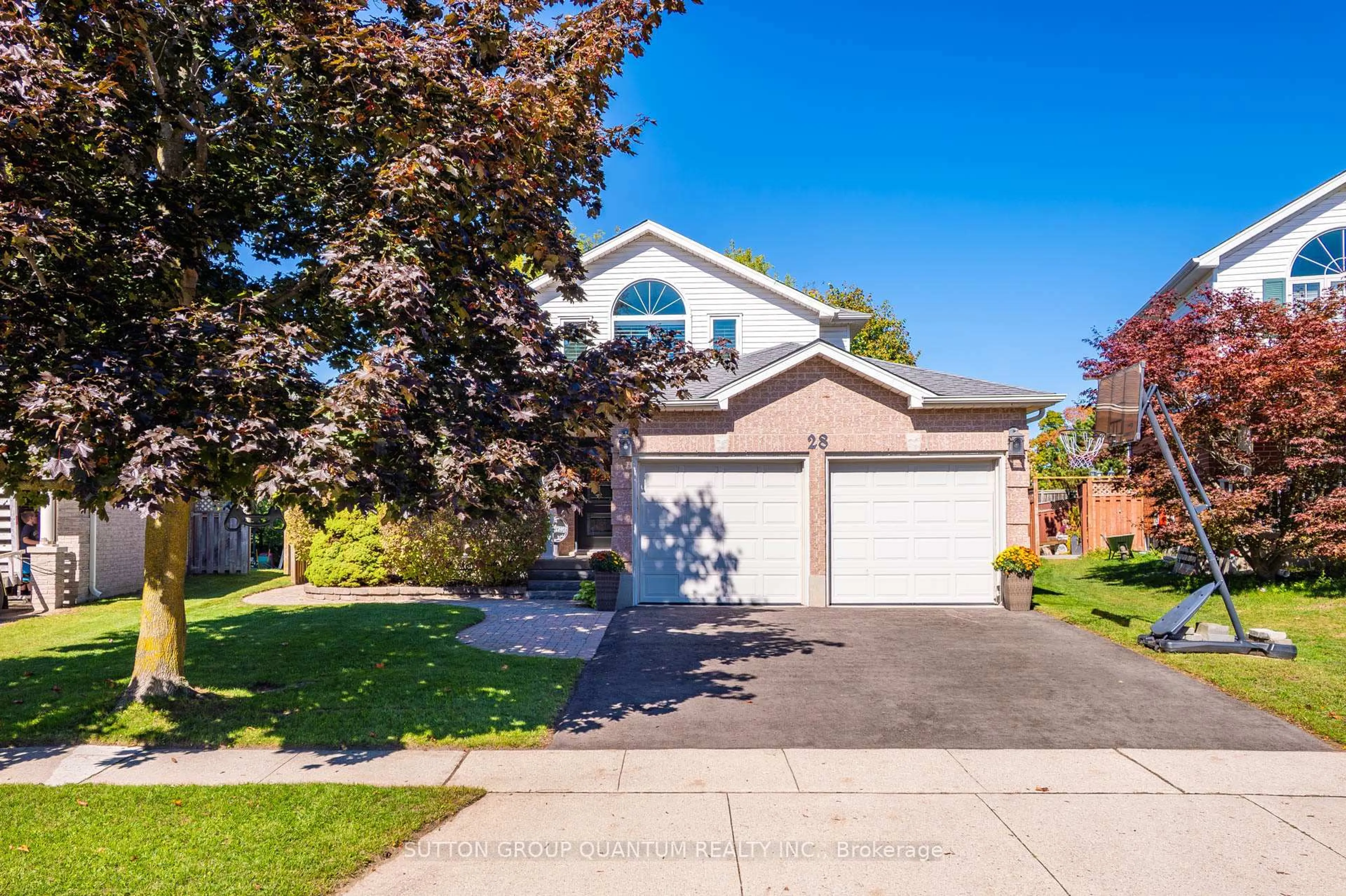 Home with vinyl exterior material, street for 28 Endeavour Dr, Cambridge Ontario N3C 4C4