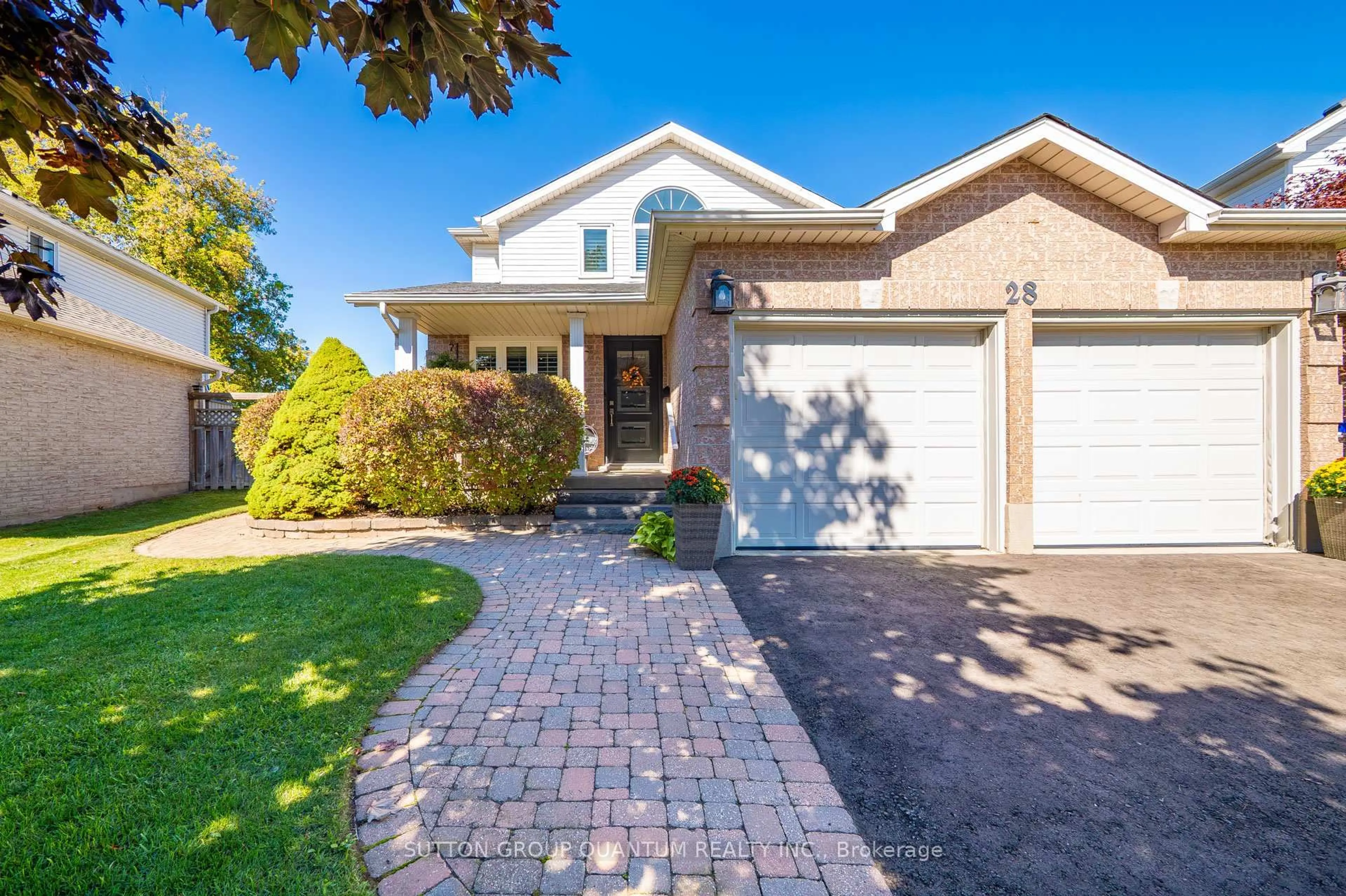 Home with brick exterior material, street for 28 Endeavour Dr, Cambridge Ontario N3C 4C4