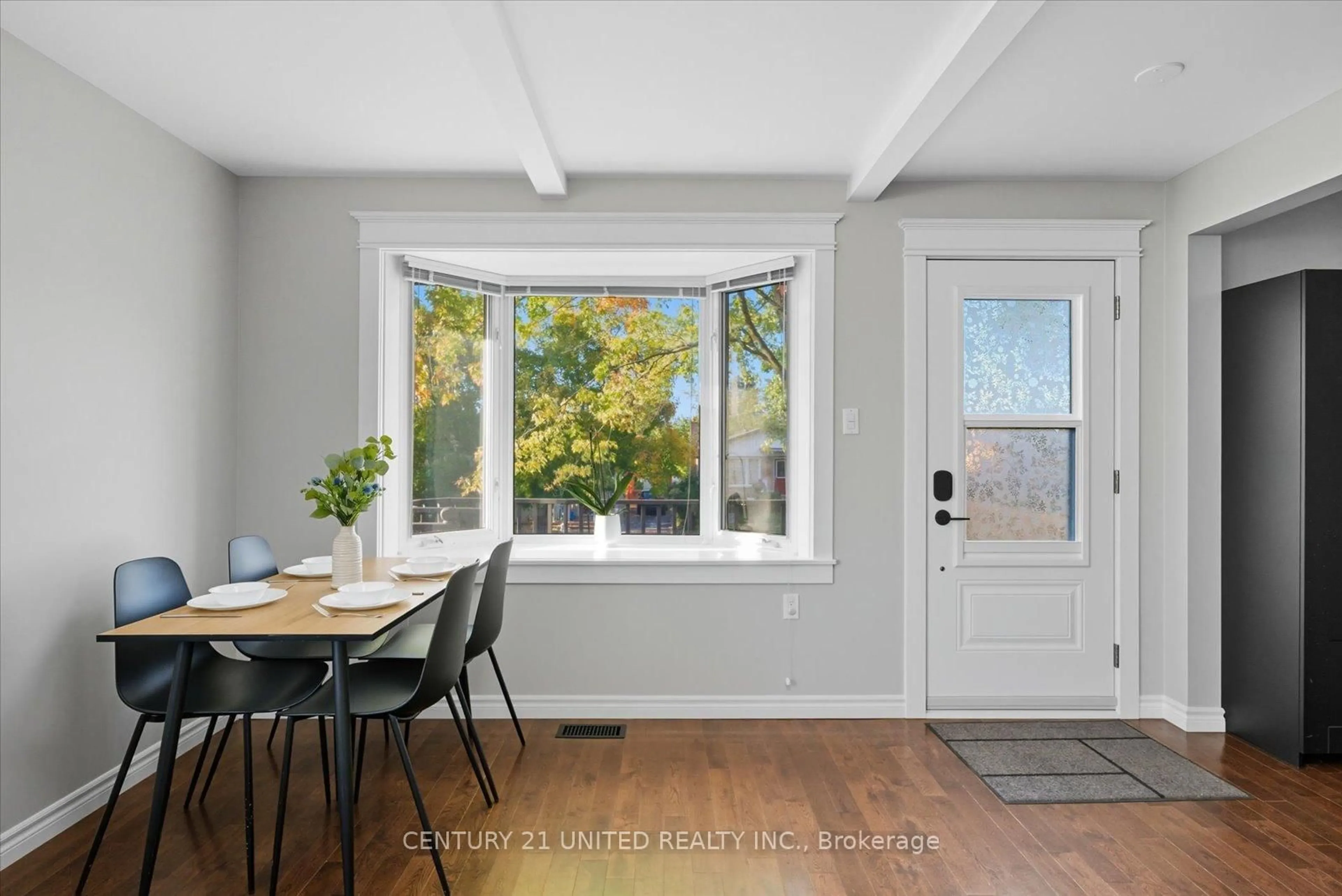 Dining room, unknown for 263 Riverview Hts, Peterborough Ontario K9J 1A9