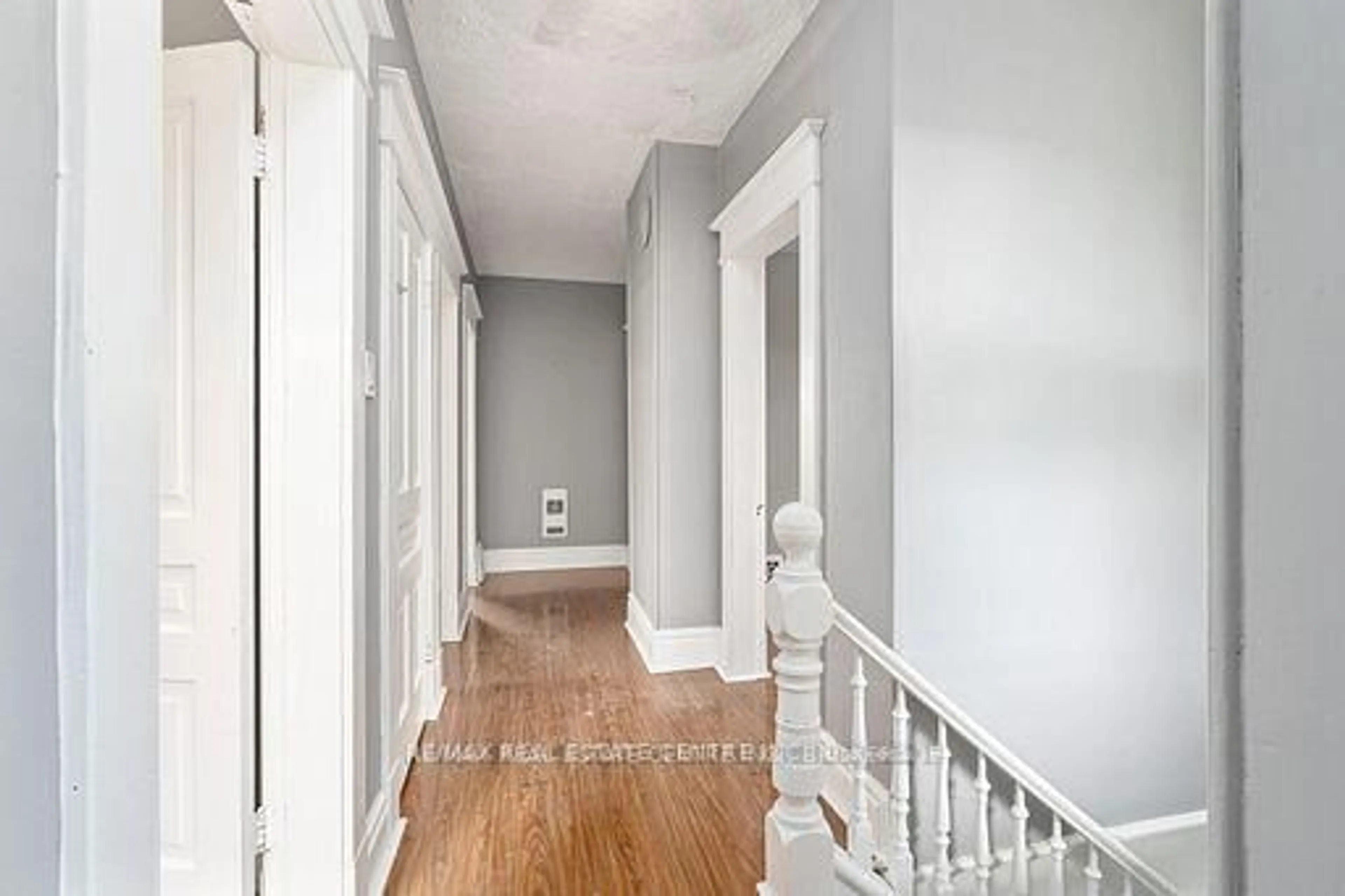 Indoor entryway for 475056 County Rd 11 Rd, Amaranth Ontario L0N 1S5