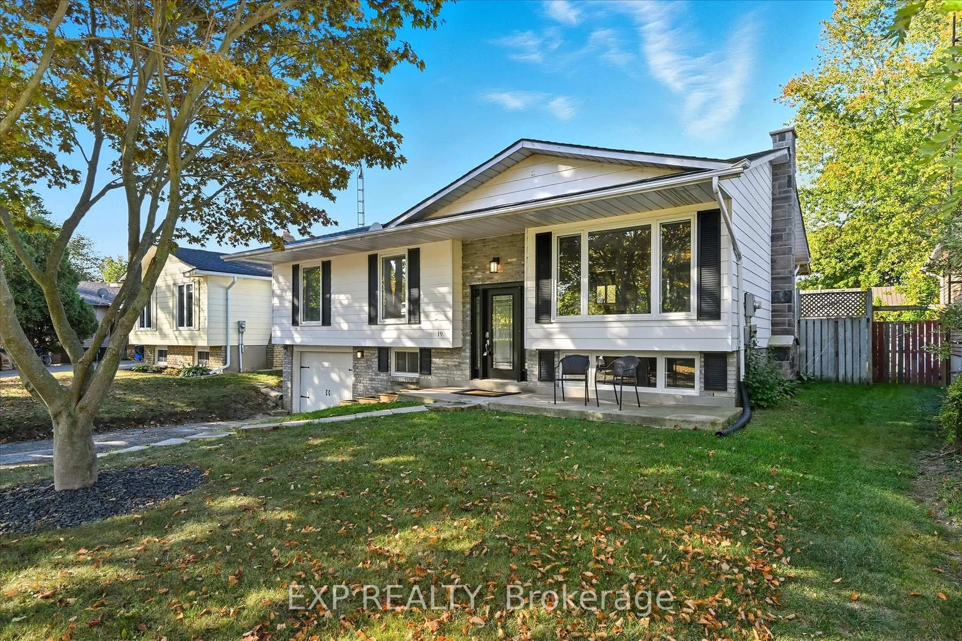 Home with vinyl exterior material, street for 19 AARON Dr, Norfolk Ontario N0A 1N4