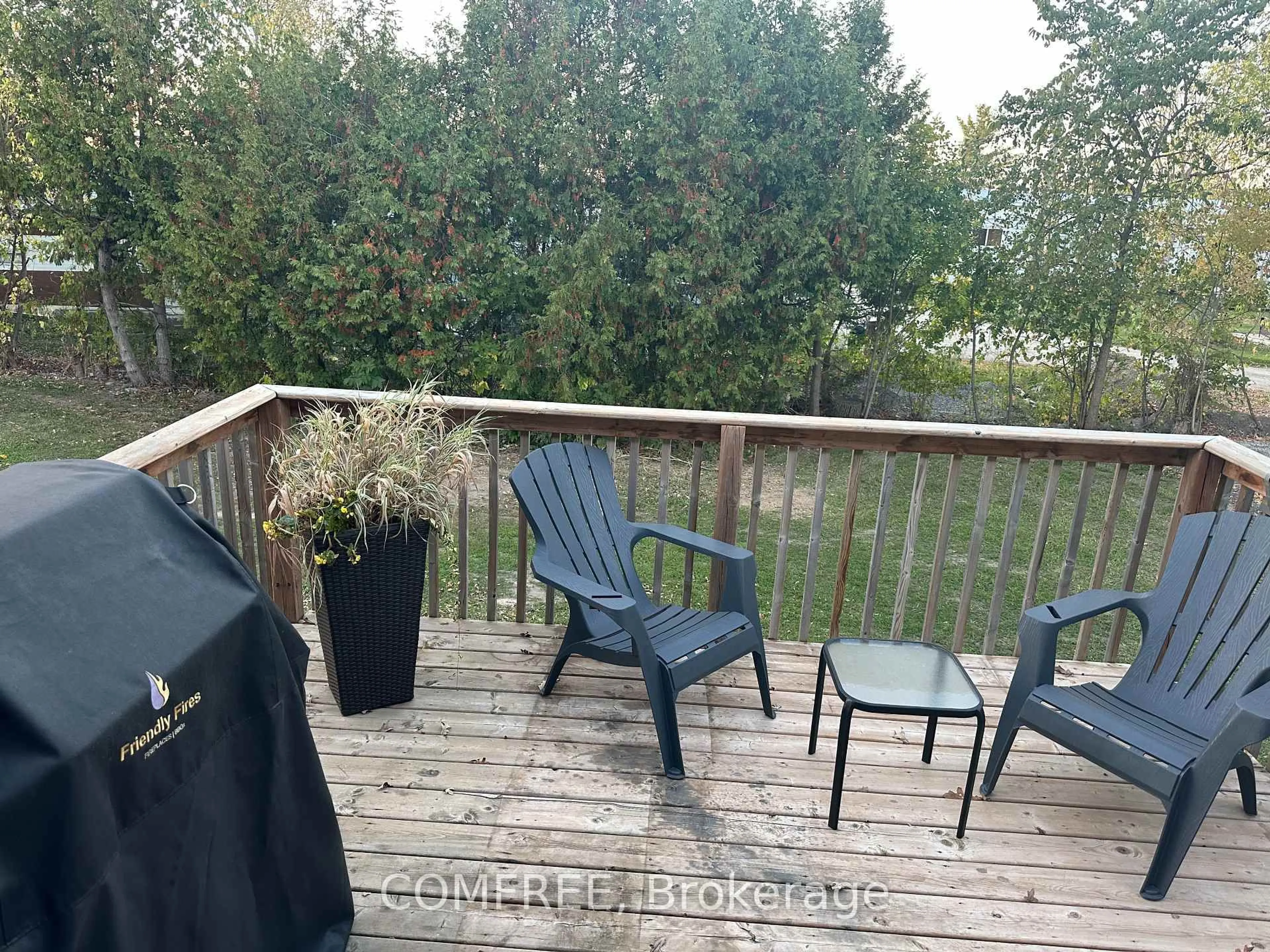 Patio, water/lake/river/ocean view for 140 Russett Dr, Arnprior Ontario K7S 3G8