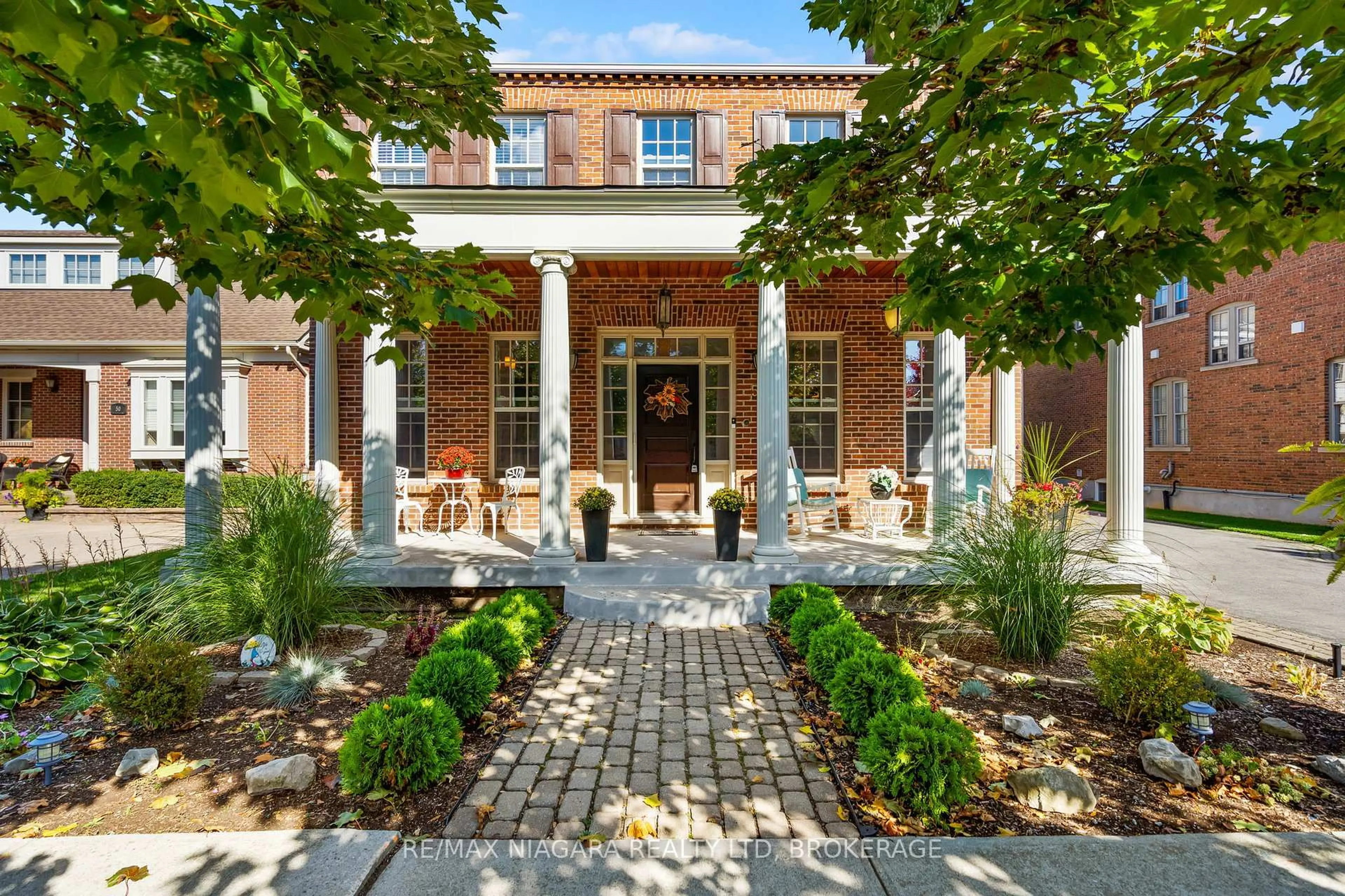 Home with brick exterior material, street for 52 Garrison Village Dr, Niagara-on-the-Lake Ontario L0S 1J0