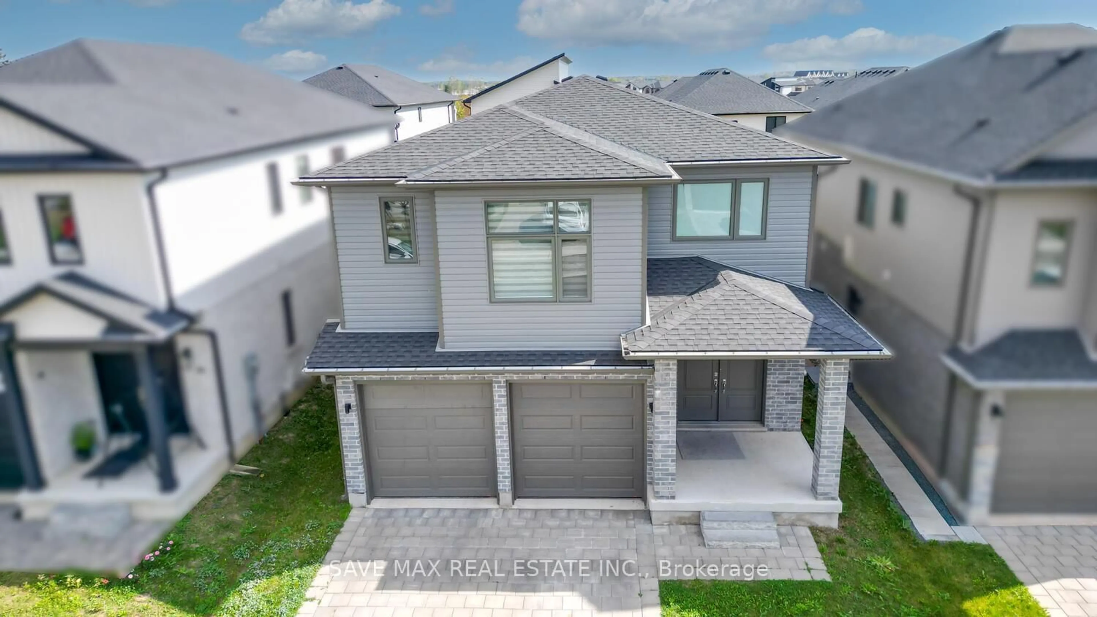 A pic from outside/outdoor area/front of a property/back of a property/a pic from drone, street for 3624 Earlston Cross, London South Ontario N6L 1J9