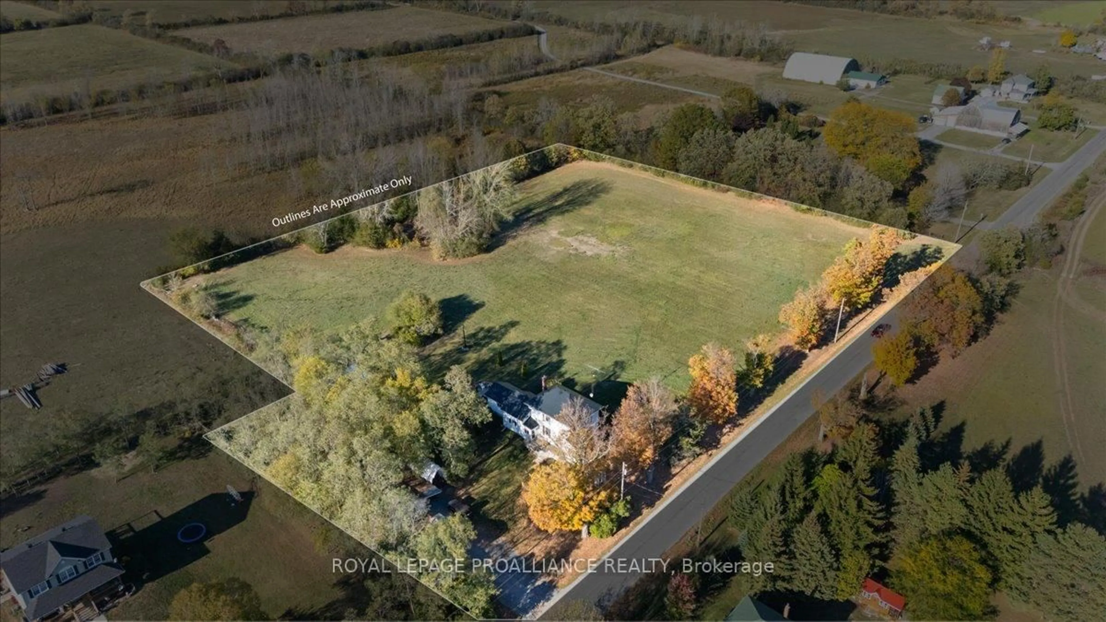 A pic from outside/outdoor area/front of a property/back of a property/a pic from drone, water/lake/river/ocean view for 186 Christian Rd, Prince Edward County Ontario K0K 1G0
