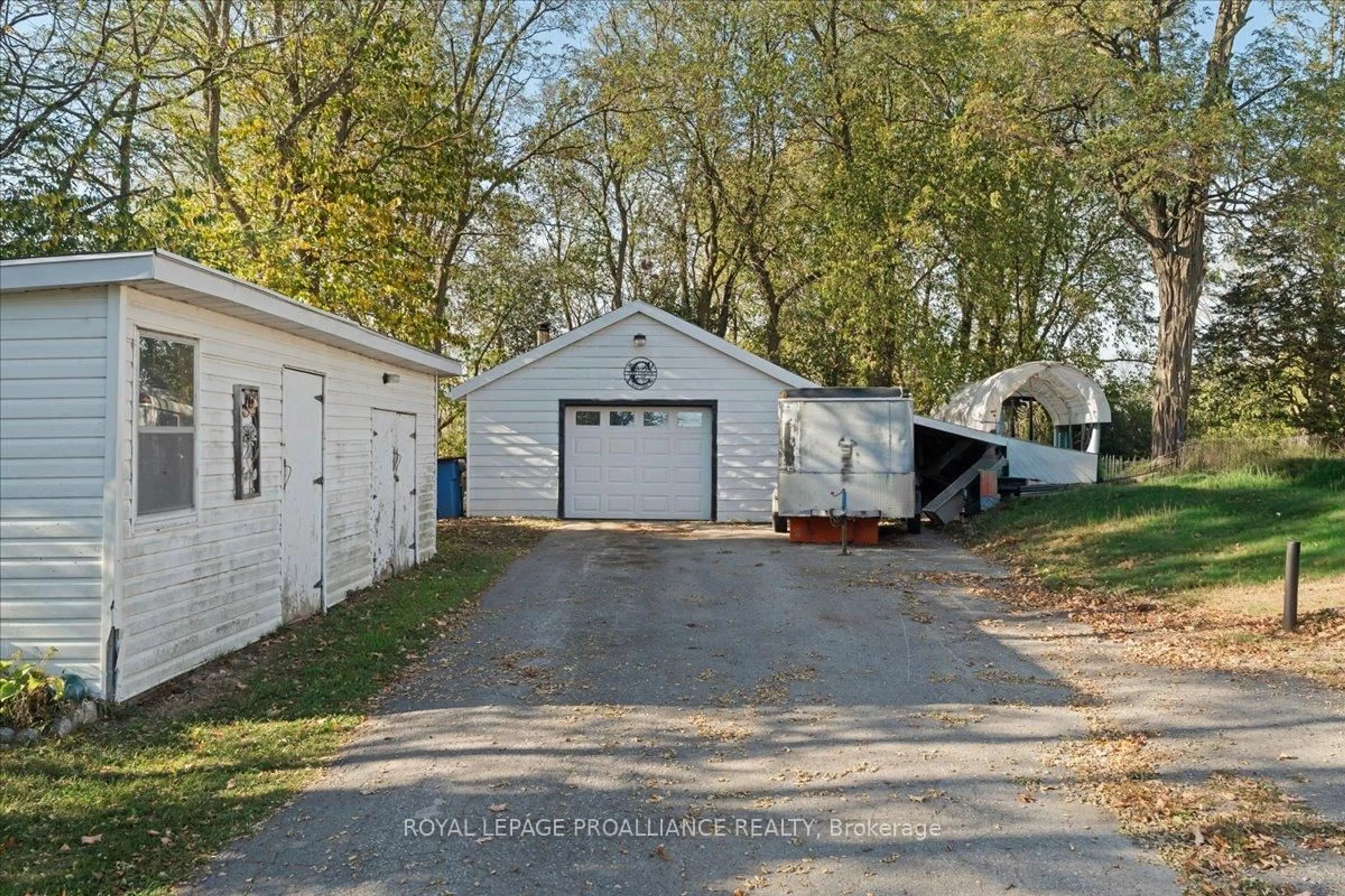 Unknown for 186 Christian Rd, Prince Edward County Ontario K0K 1G0