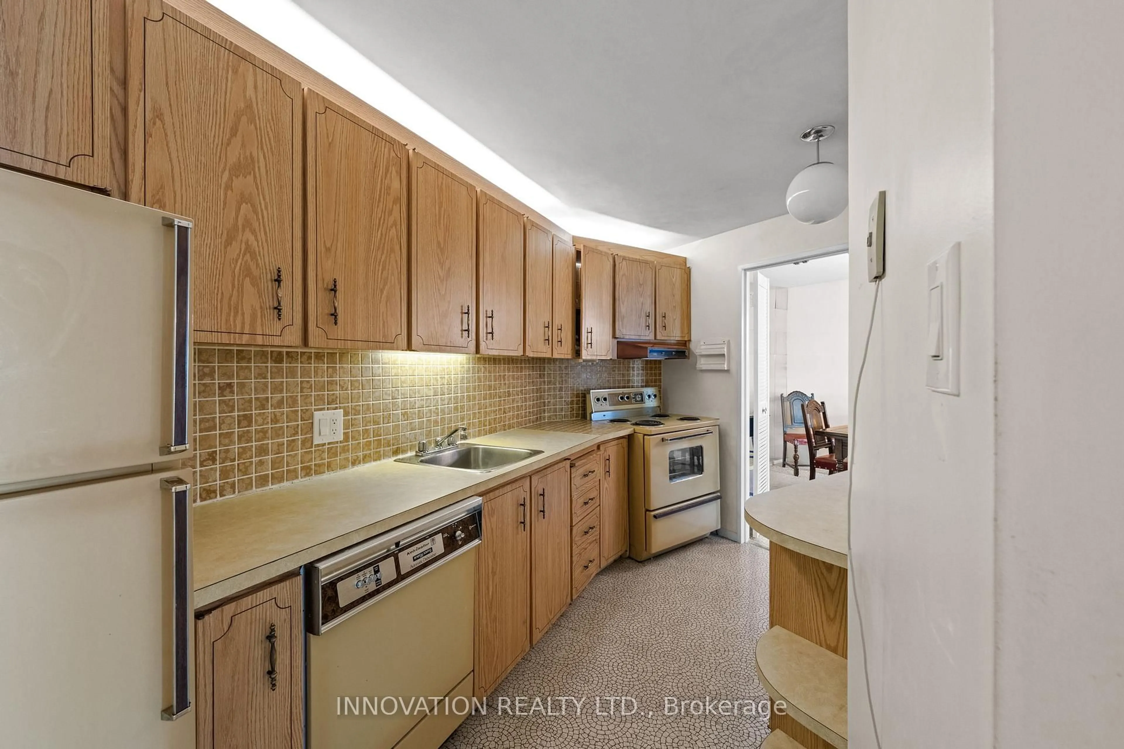 Standard kitchen, unknown for 1171 Ambleside Dr #1905, Ottawa Ontario K2B 8E1