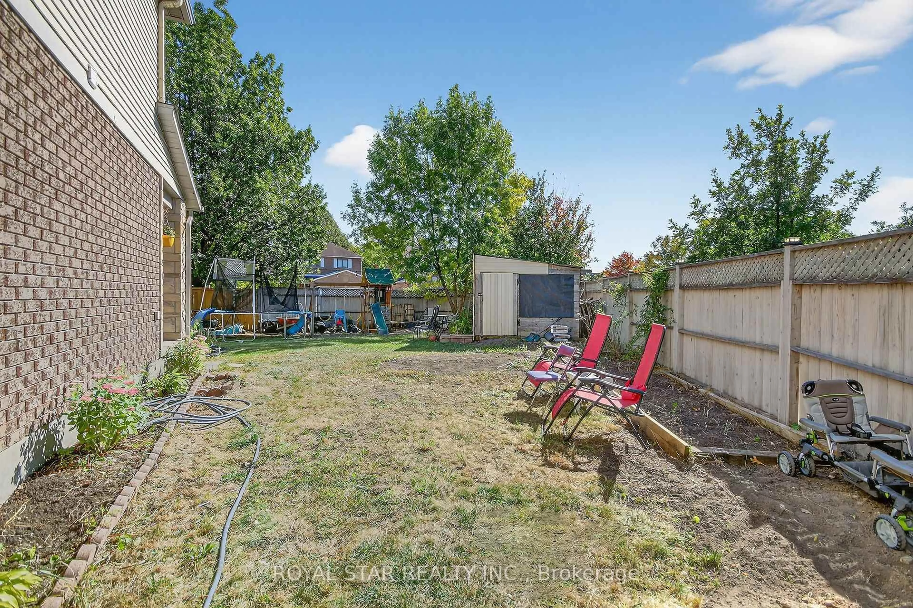 Patio, street for 5 Southland Cres, Ottawa Ontario K1G 5E5