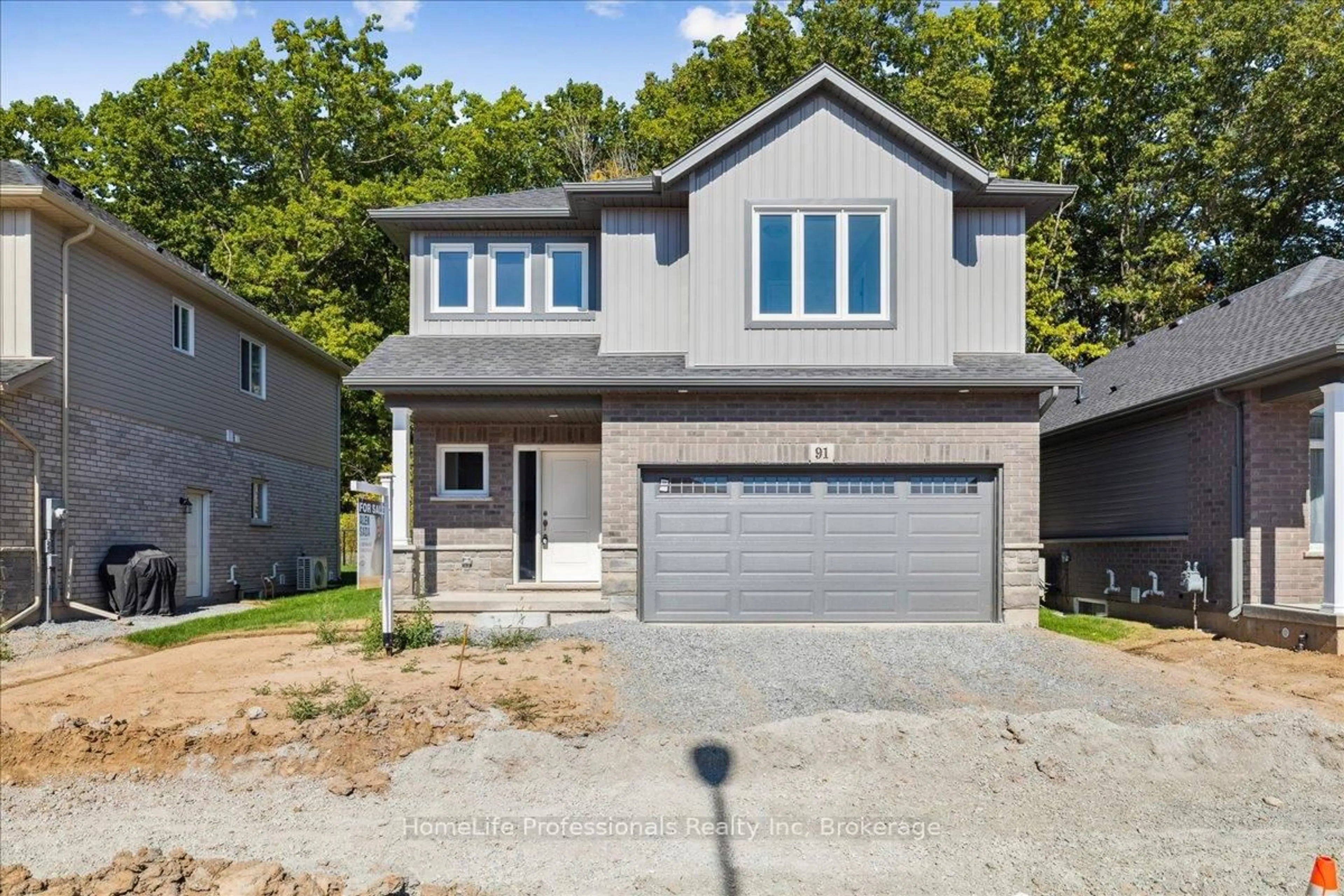 Home with brick exterior material, street for 91 Wilson Dr, Thorold Ontario L2V 0G7