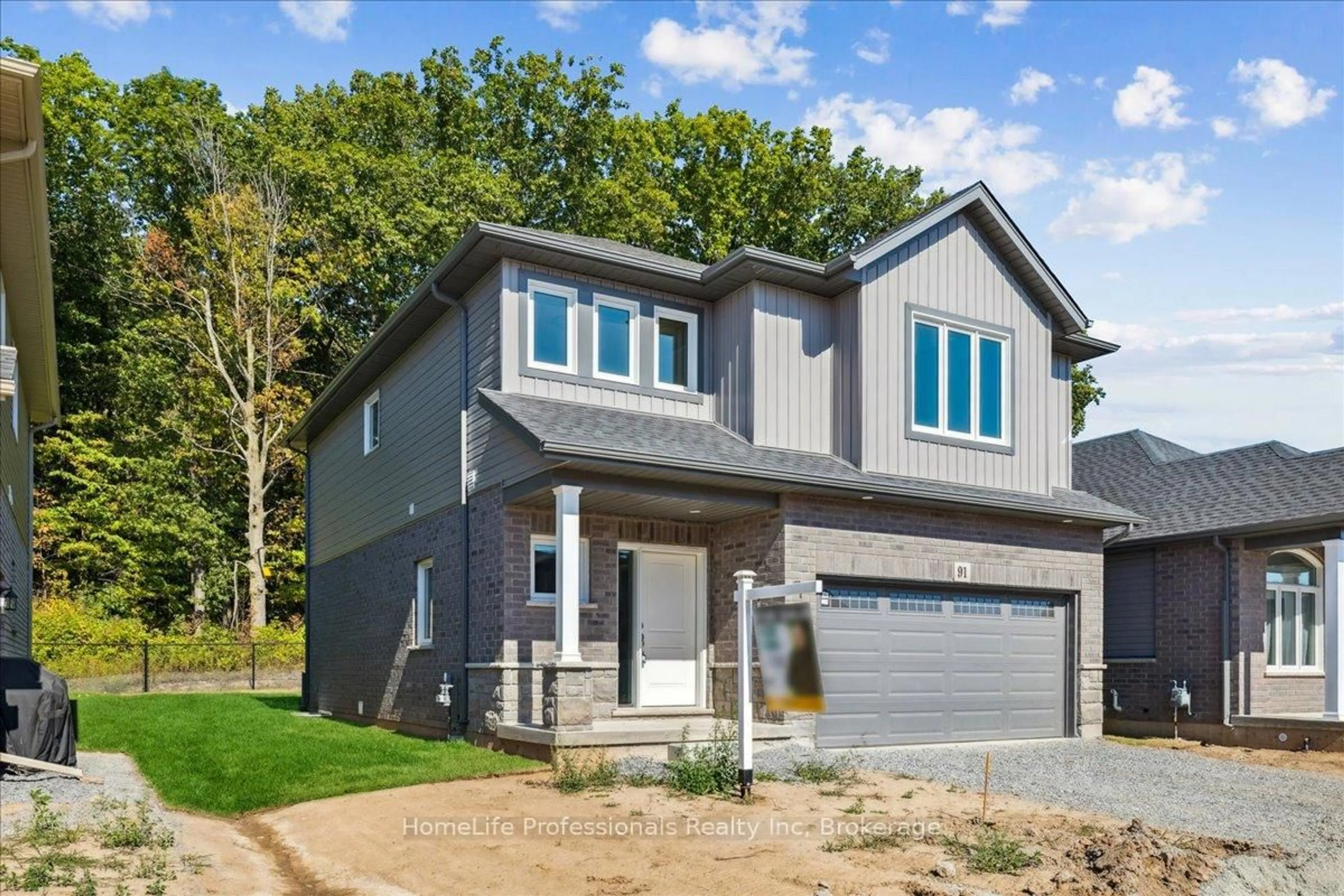 Home with brick exterior material, street for 91 Wilson Dr, Thorold Ontario L2V 0G7