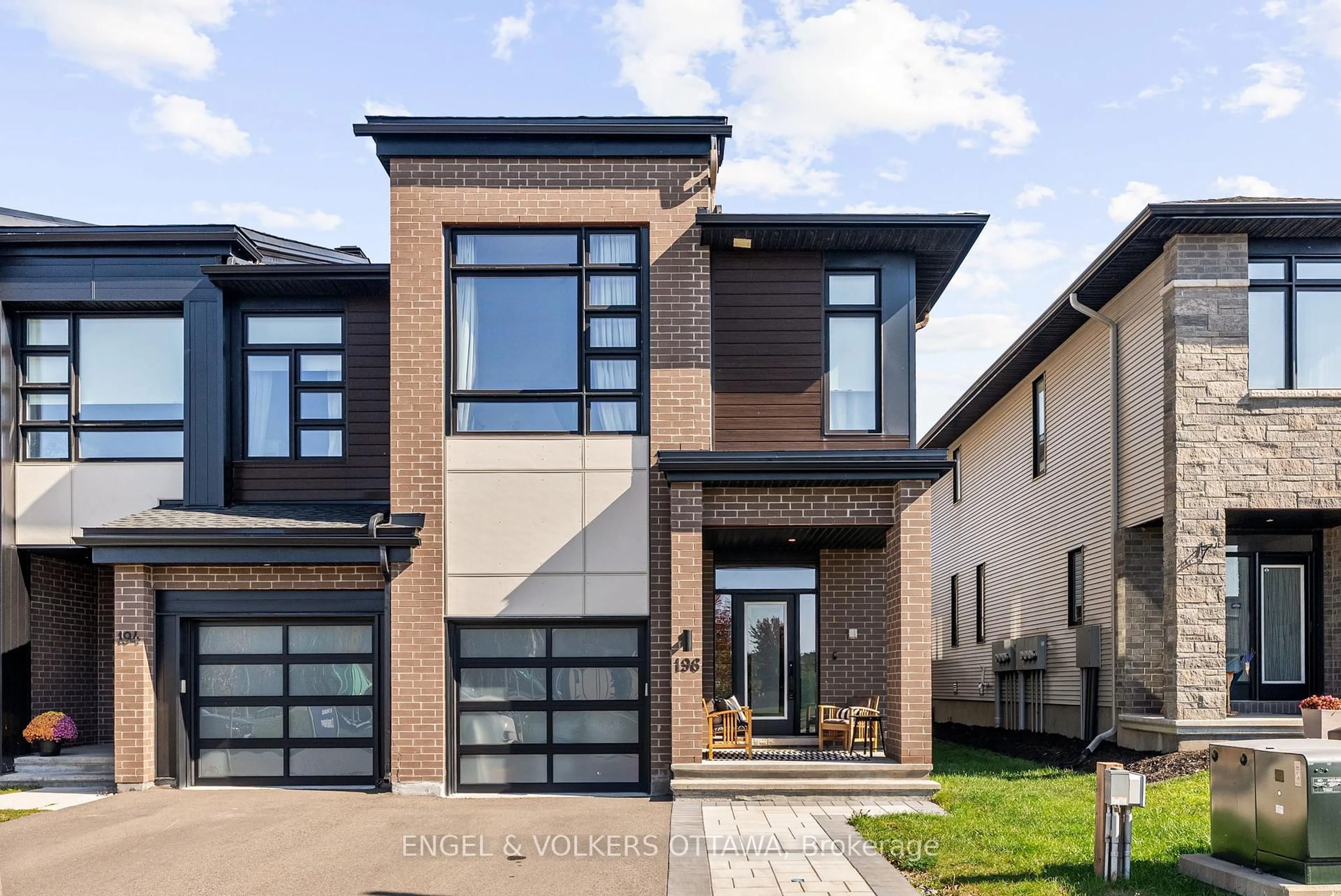 Home with brick exterior material, street for 196 Hawkeswood Dr, Ottawa Ontario K4M 0E5