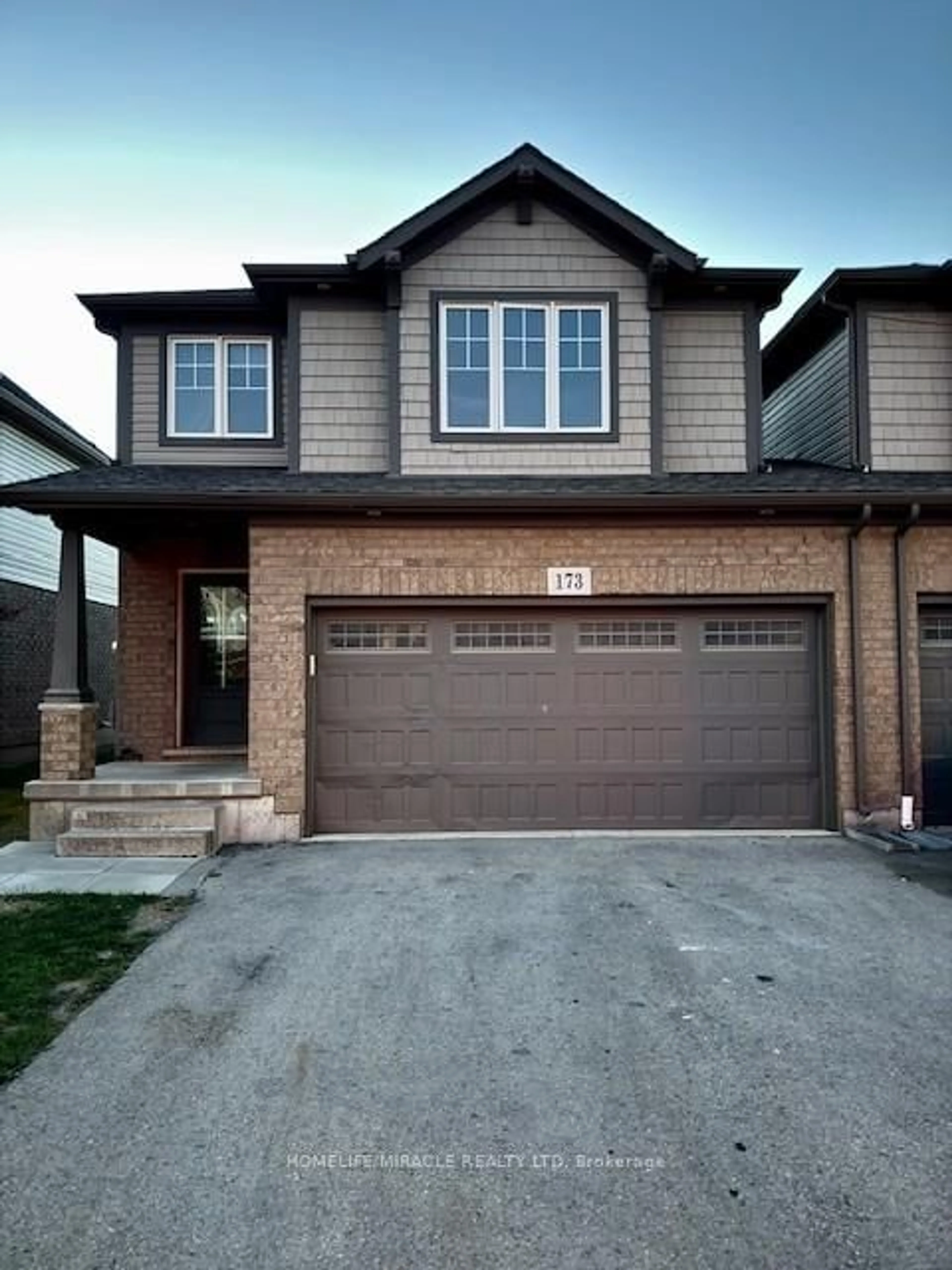 Home with brick exterior material, street for 173 Winterberry Blvd, Thorold Ontario L2V 0C2