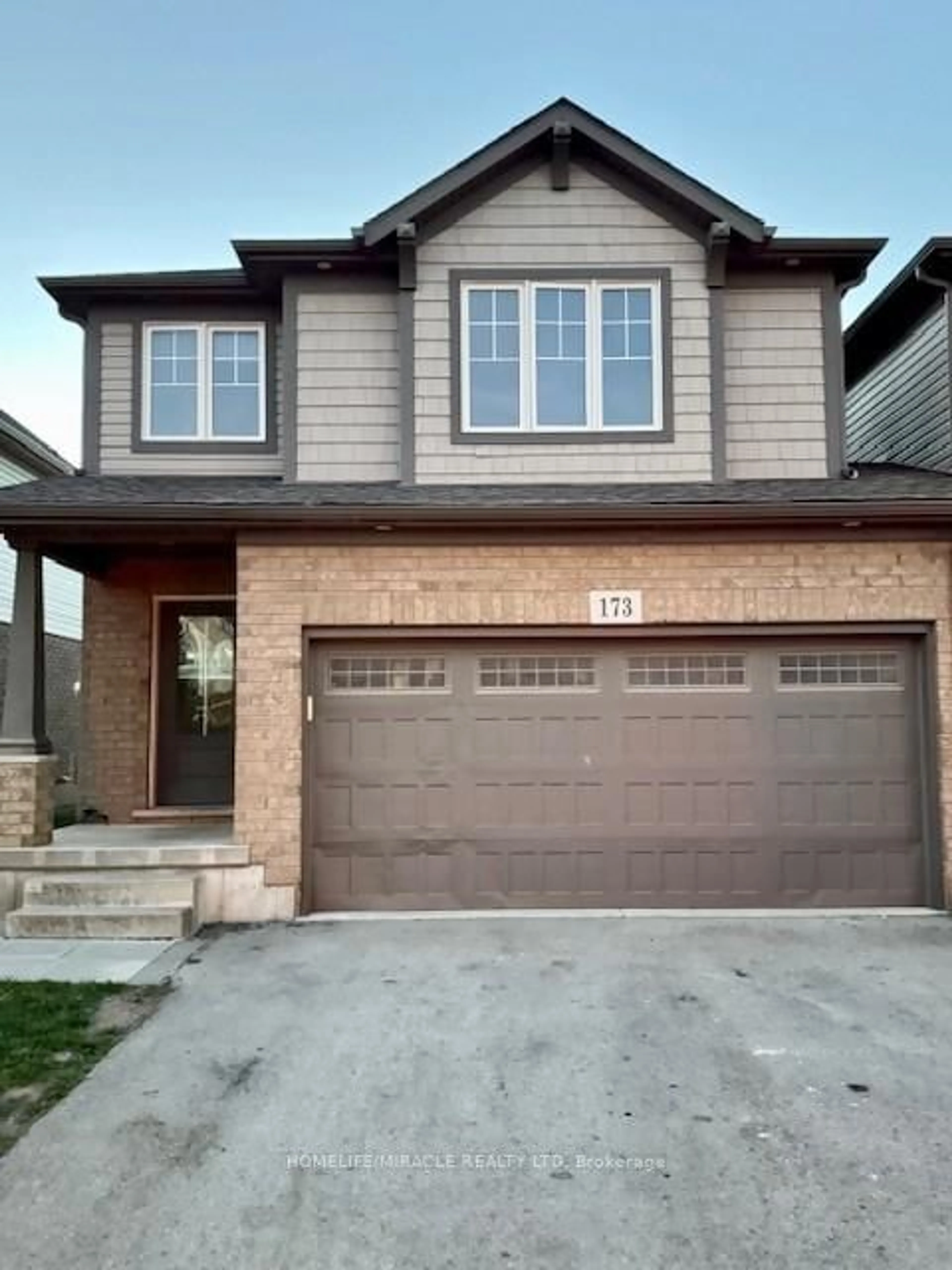 Home with brick exterior material, street for 173 Winterberry Blvd, Thorold Ontario L2V 0C2