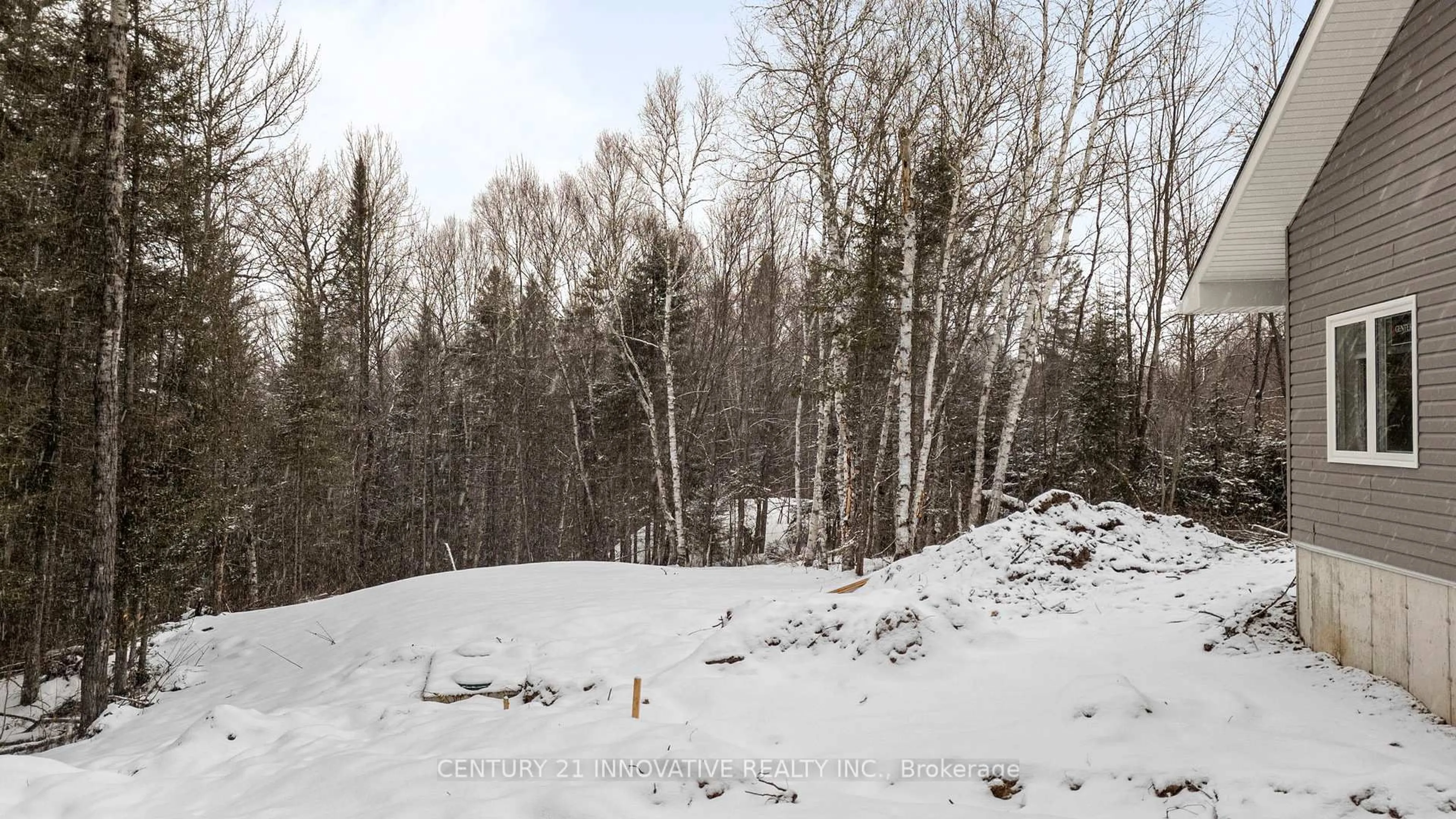 Blurry image for 15 Grant Crt, South River Ontario P0A 1X0