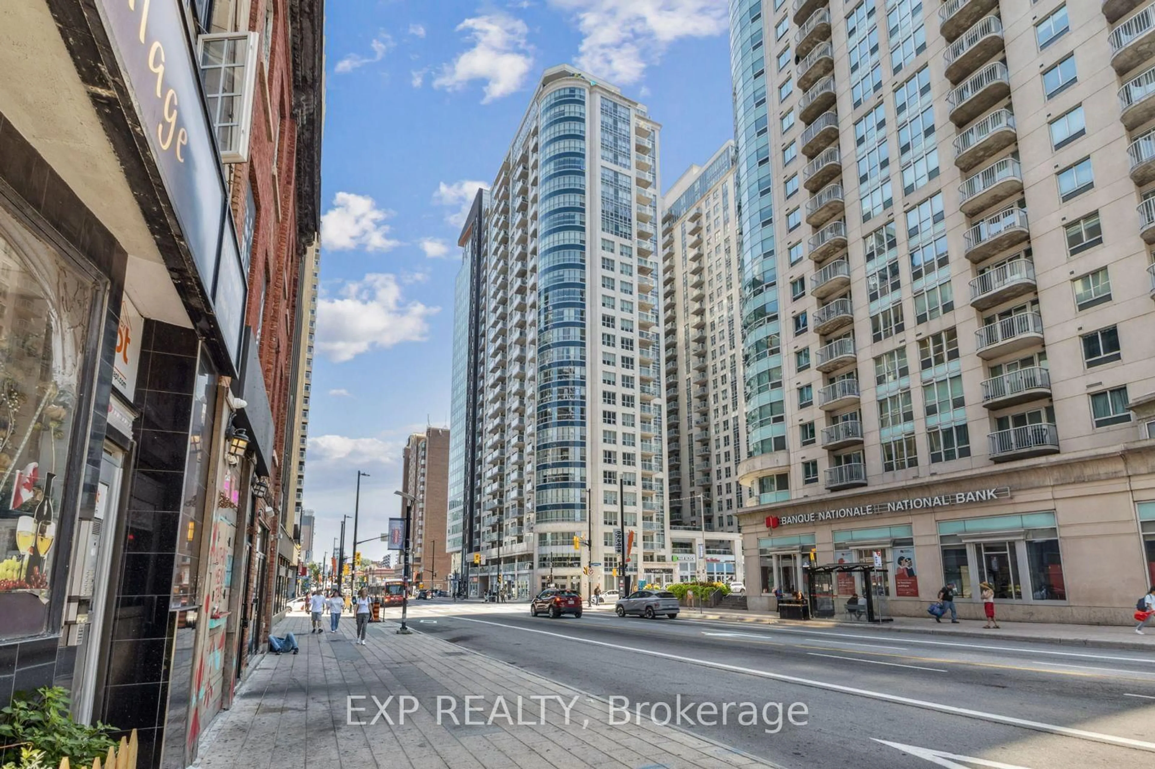 Unknown for 242 Rideau St #2604, Ottawa Ontario K1N 0B7