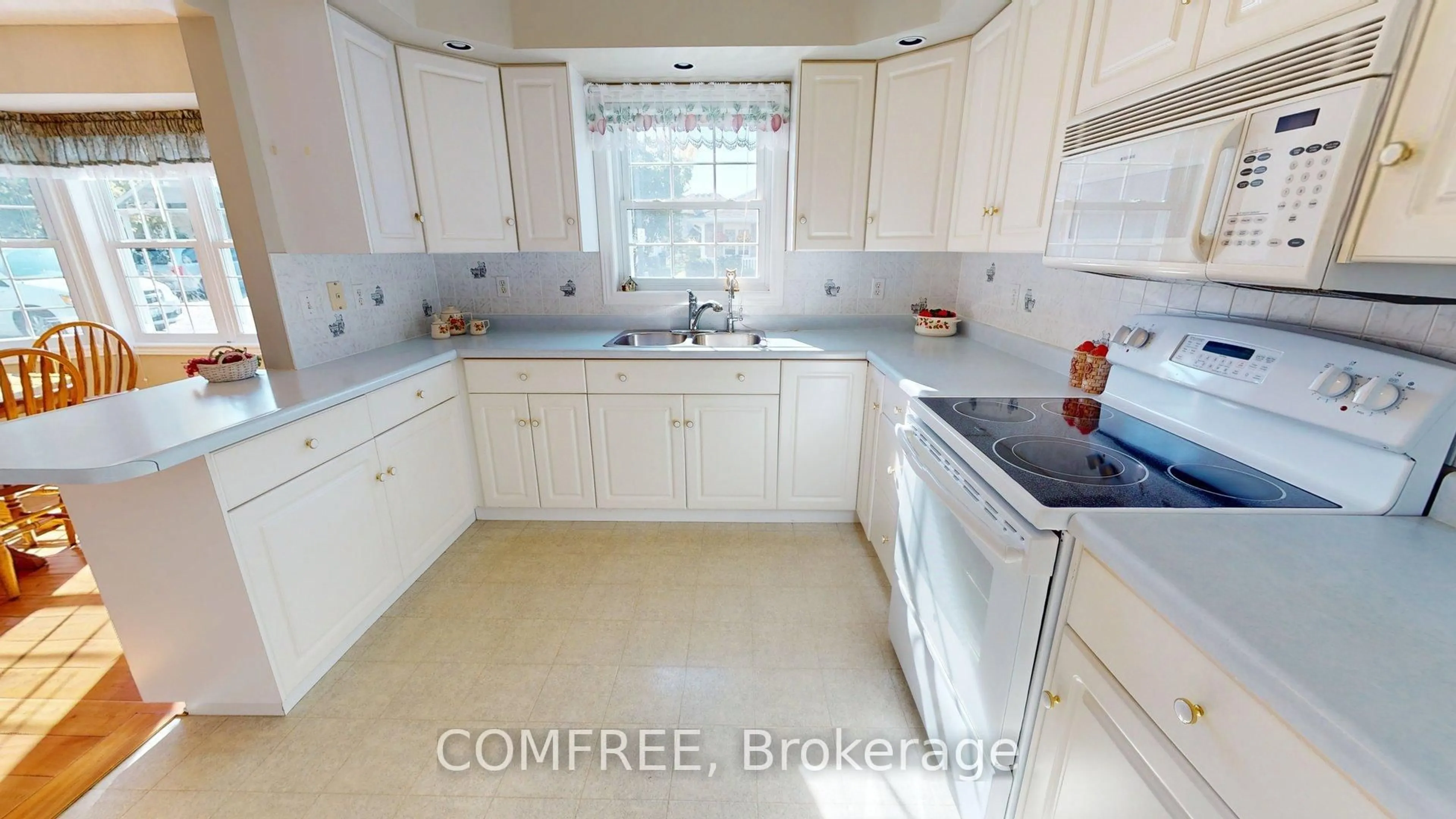Standard kitchen, ceramic/tile floor for 12 Pond View Dr #12, Wellesley Ontario N0B 2T0