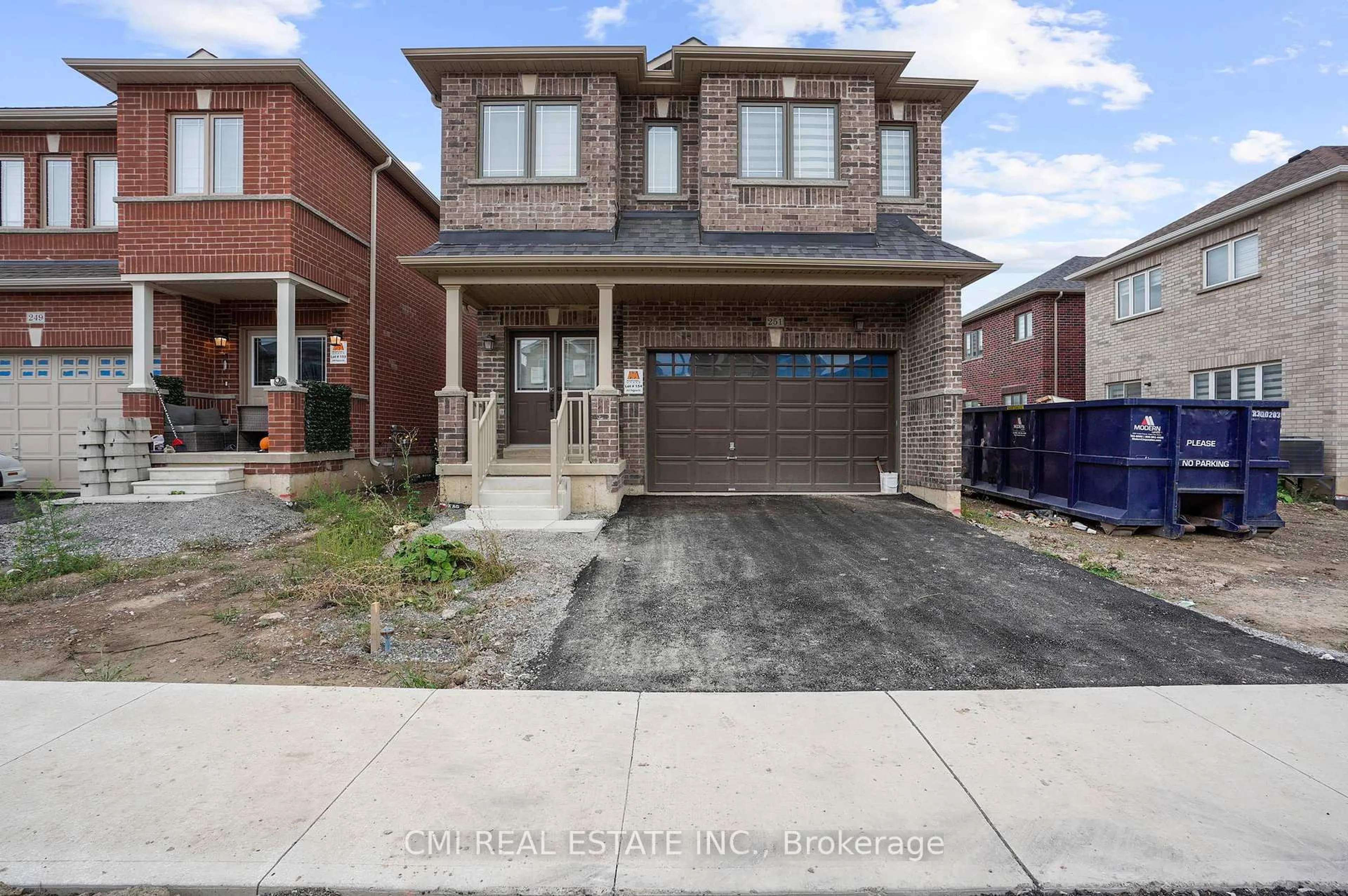 Home with brick exterior material, street for 251 Palace St, Thorold Ontario L2V 0N3