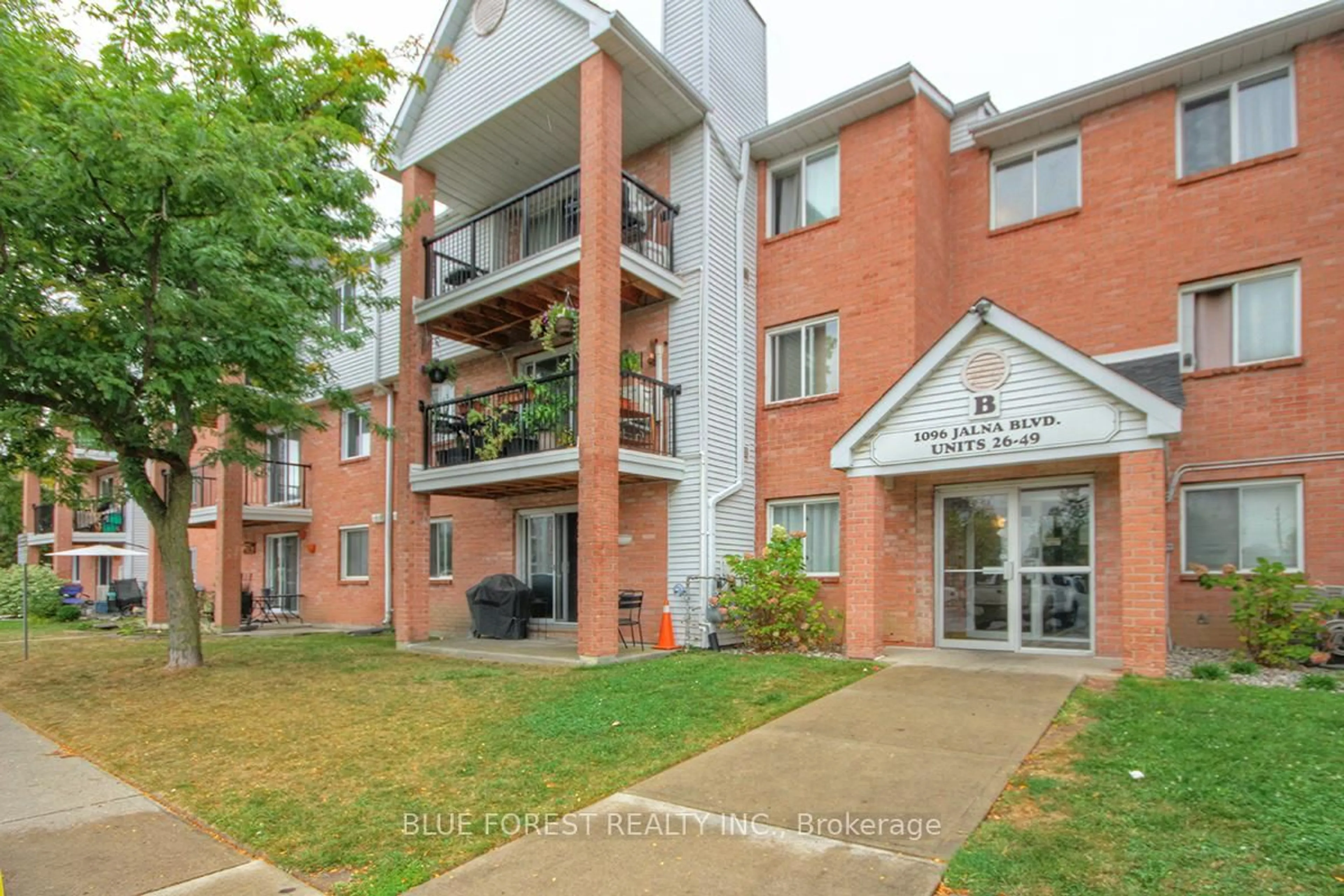 Unknown for 1096 Jalna Blvd #37, London South Ontario N6E 3B8