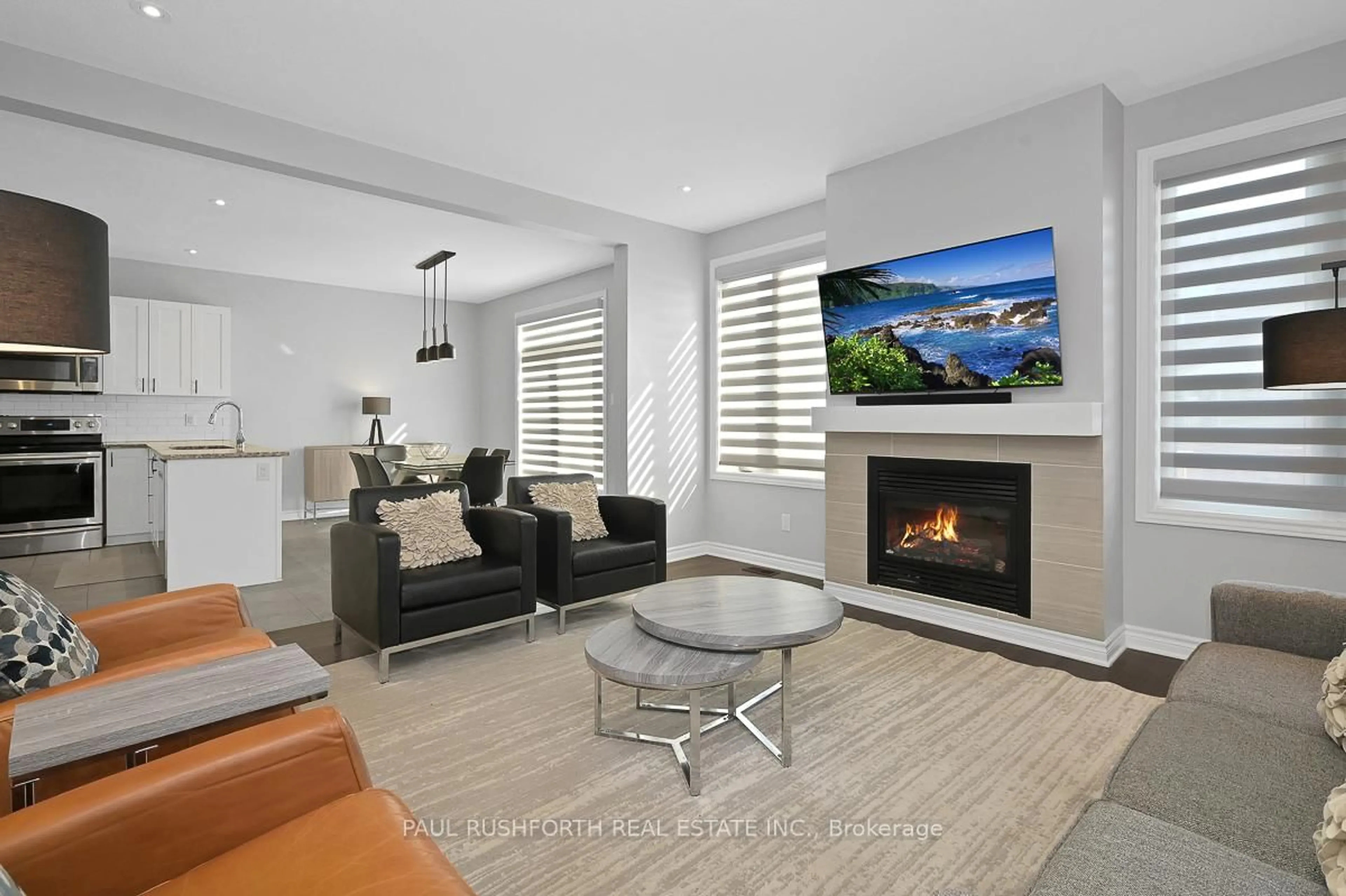 Living room with furniture, unknown for 556 Genevriers St, Ottawa Ontario K4A 0Y9