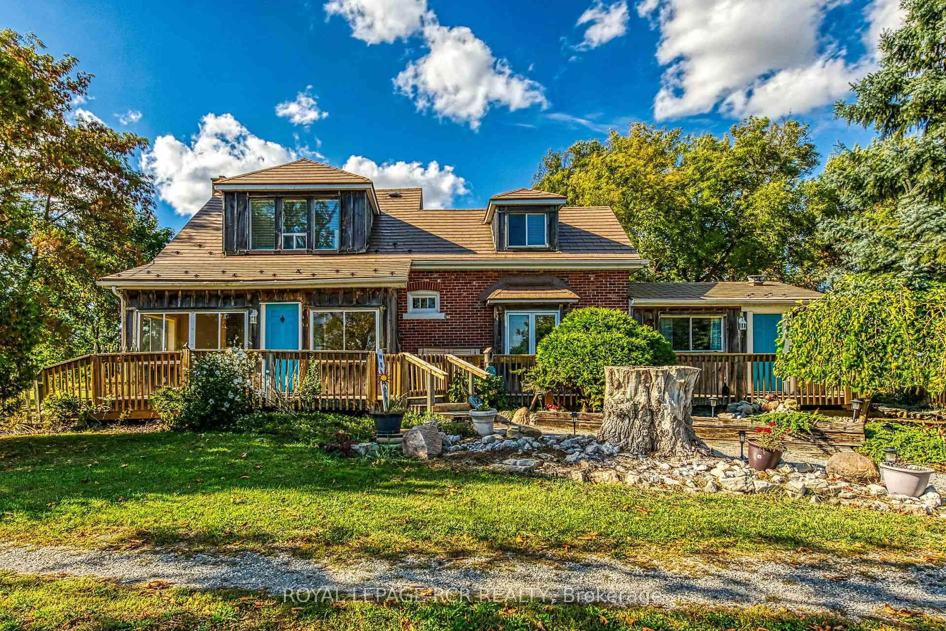 Home with brick exterior material, water/lake/river/ocean view for 1069 Haldimand 66 Rd, Haldimand Ontario N3W 1P8