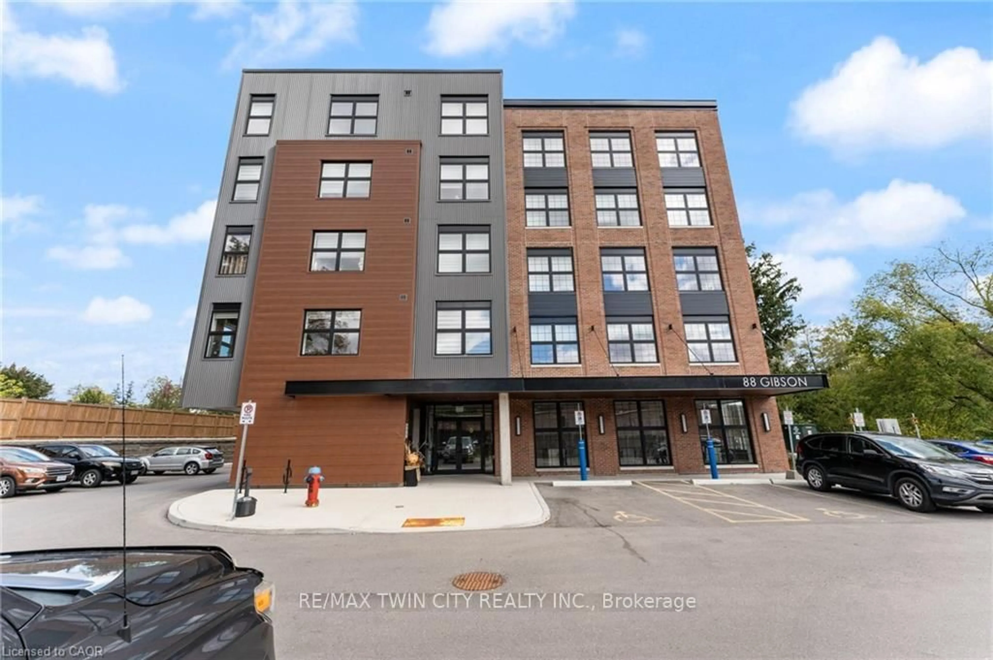 Unknown for 88 Gibson St #209, North Dumfries Ontario N0B 1E0