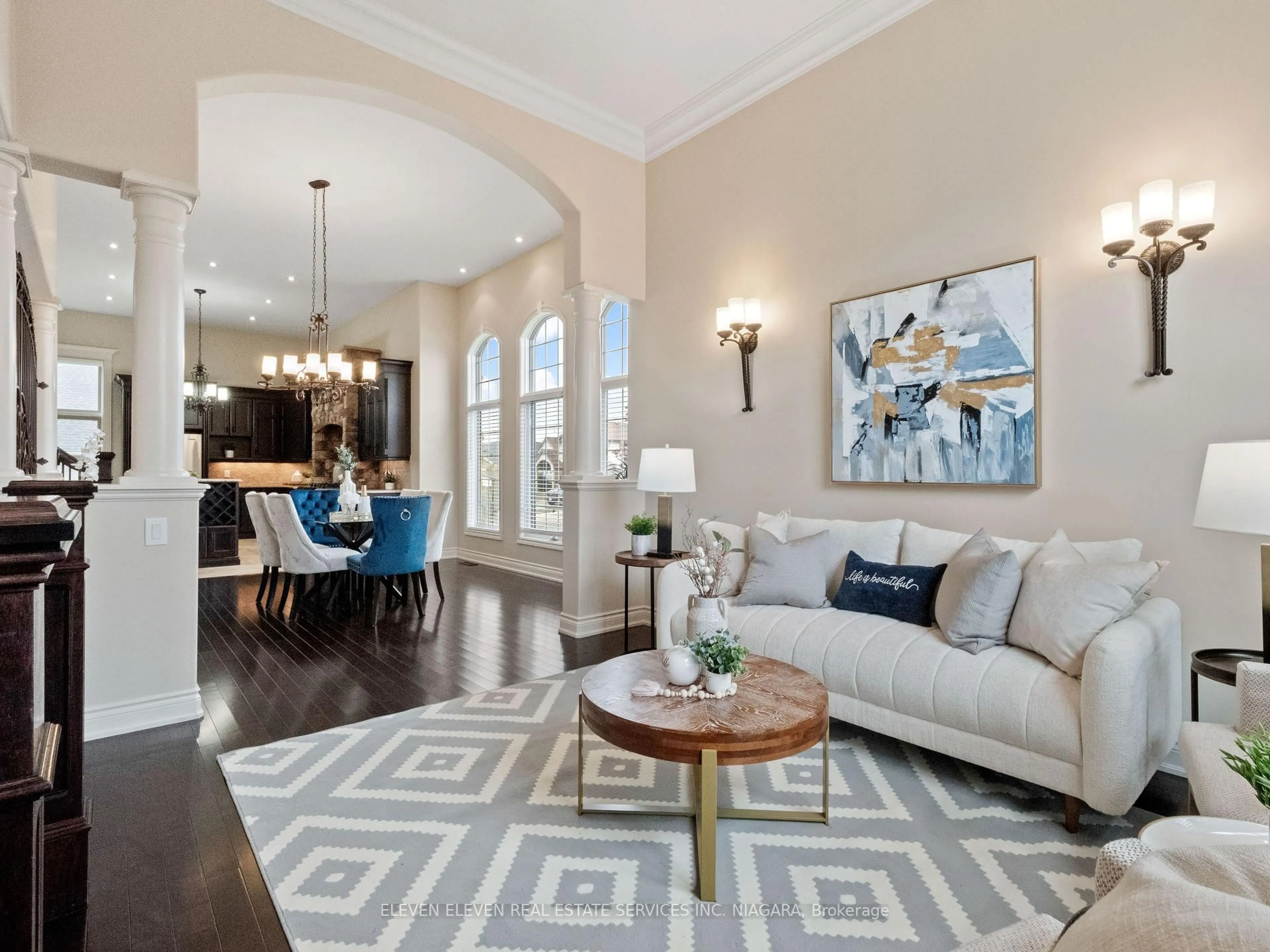 Living room with furniture, unknown for 8535 Forestview Blvd, Niagara Falls Ontario L2H 0B2