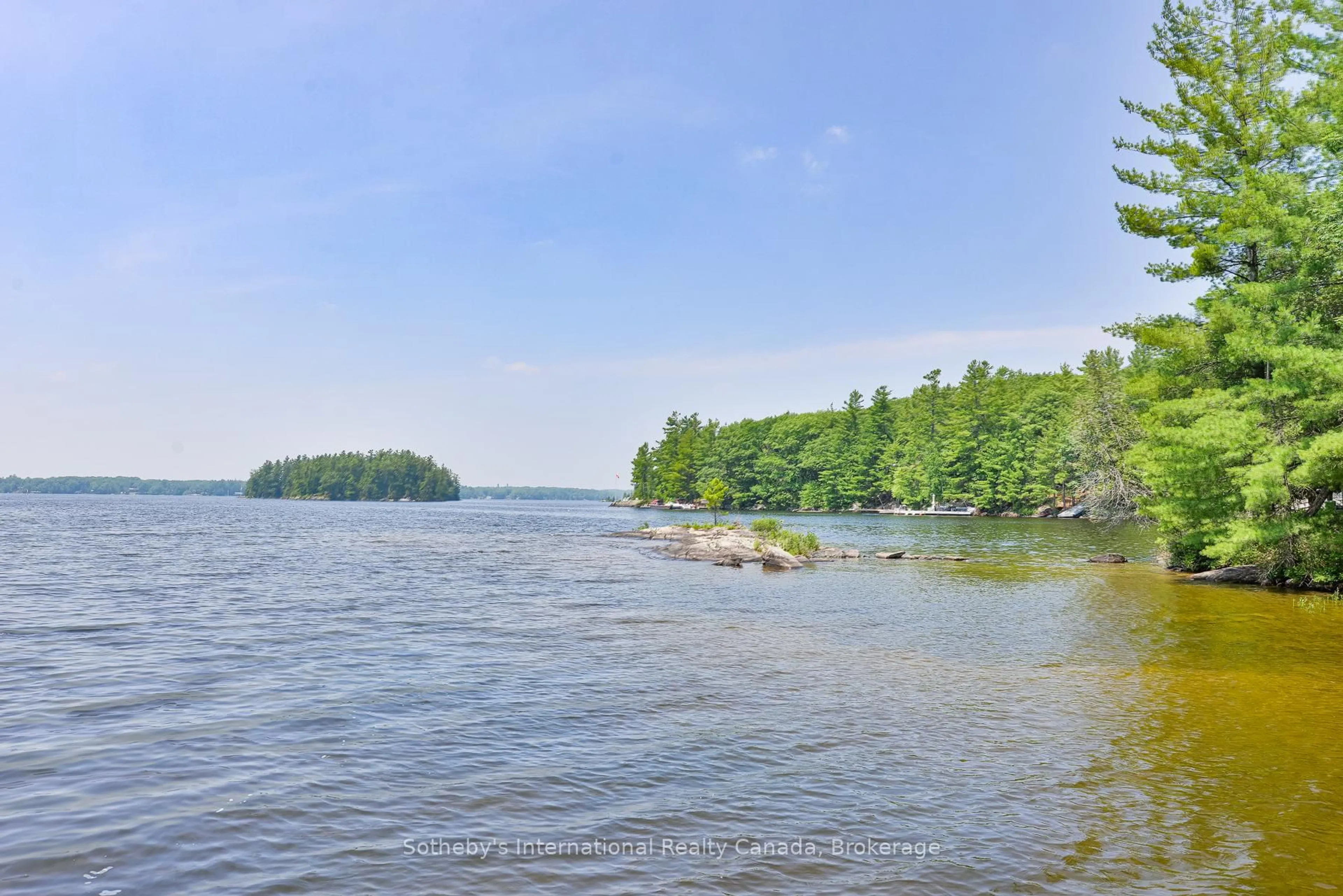 Blurry image for 1338 Browning Isl Island, Bracebridge Ontario P1L 1X2