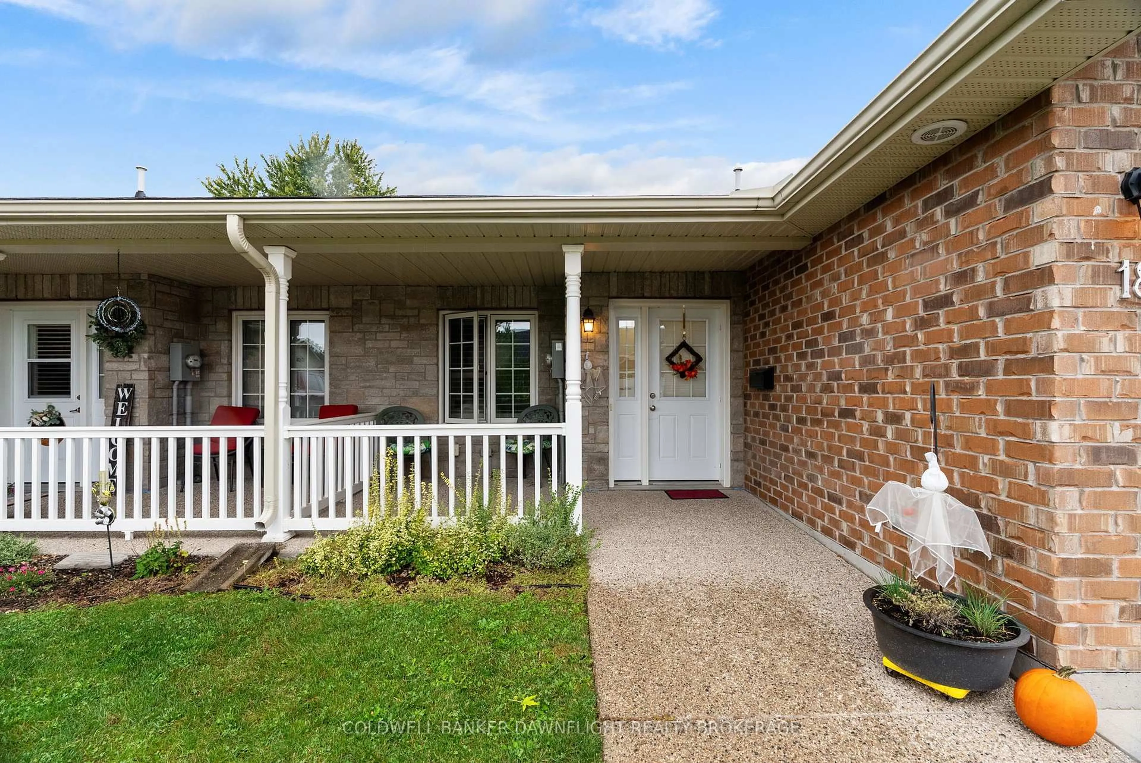 Unknown for 18 Devon Dr, South Huron Ontario N0M 1S3