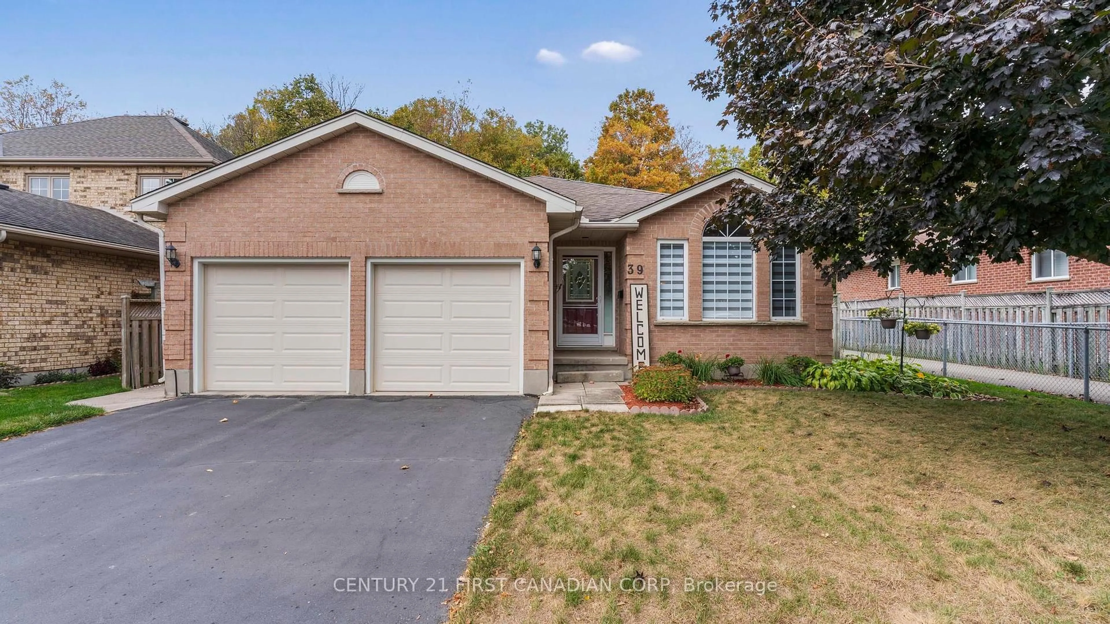 Home with brick exterior material, street for 39 Yarmouth Dr, London East Ontario N5V 4T8