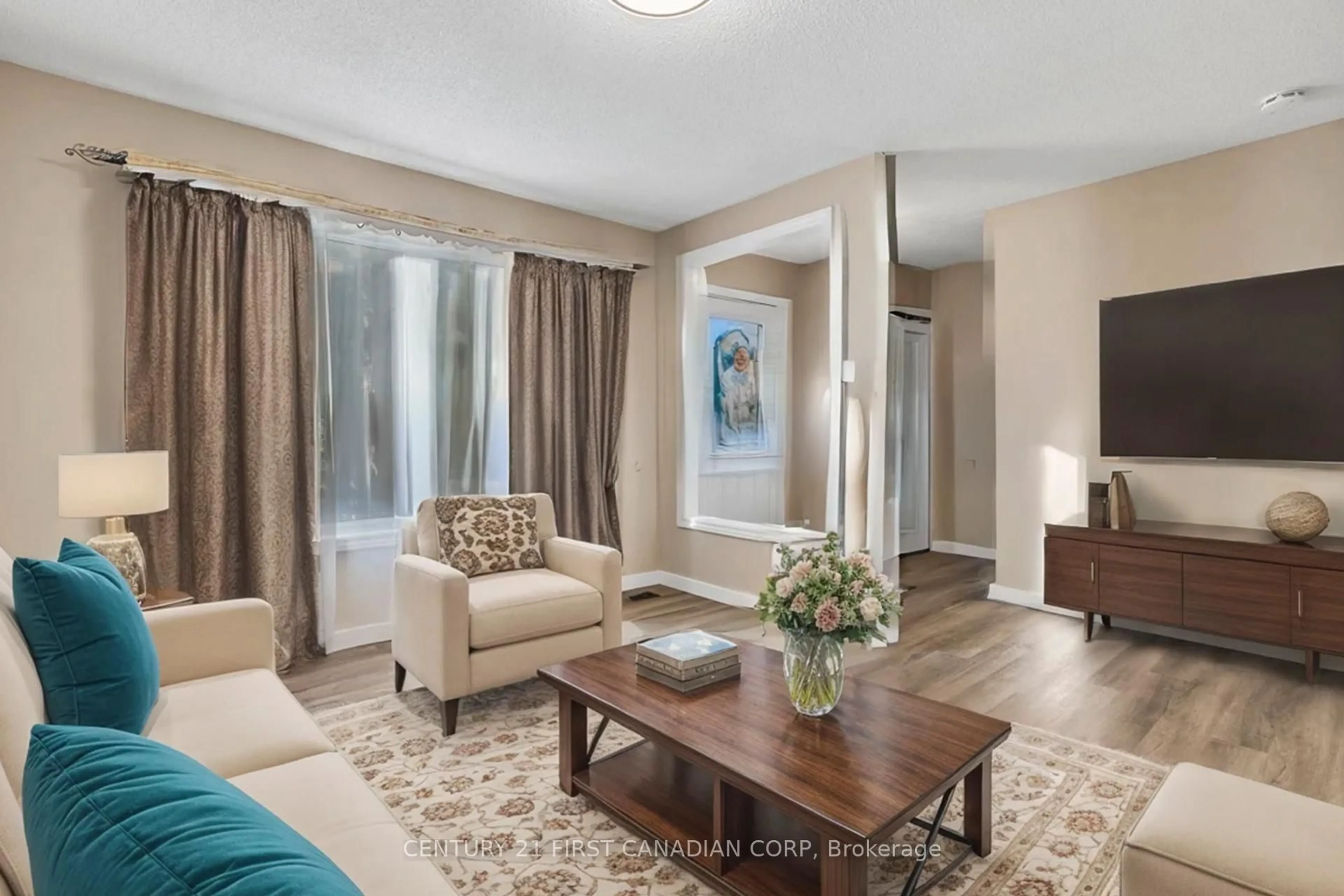 Living room with furniture, unknown for 1732 Culver Dr, London East Ontario N5V 3G8