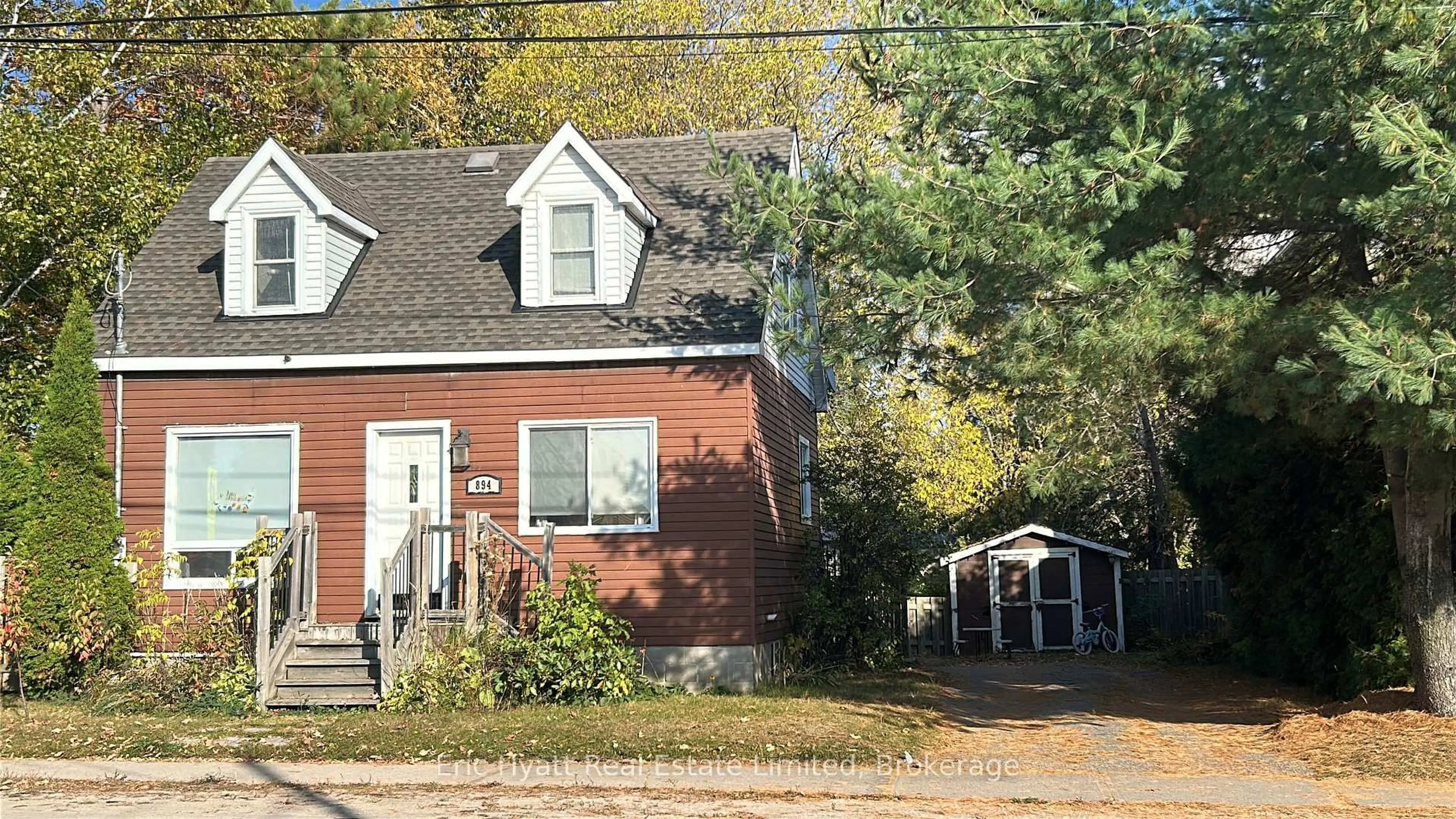 Home with brick exterior material, street for 894 O'BRIEN St, North Bay Ontario P1B 5W8