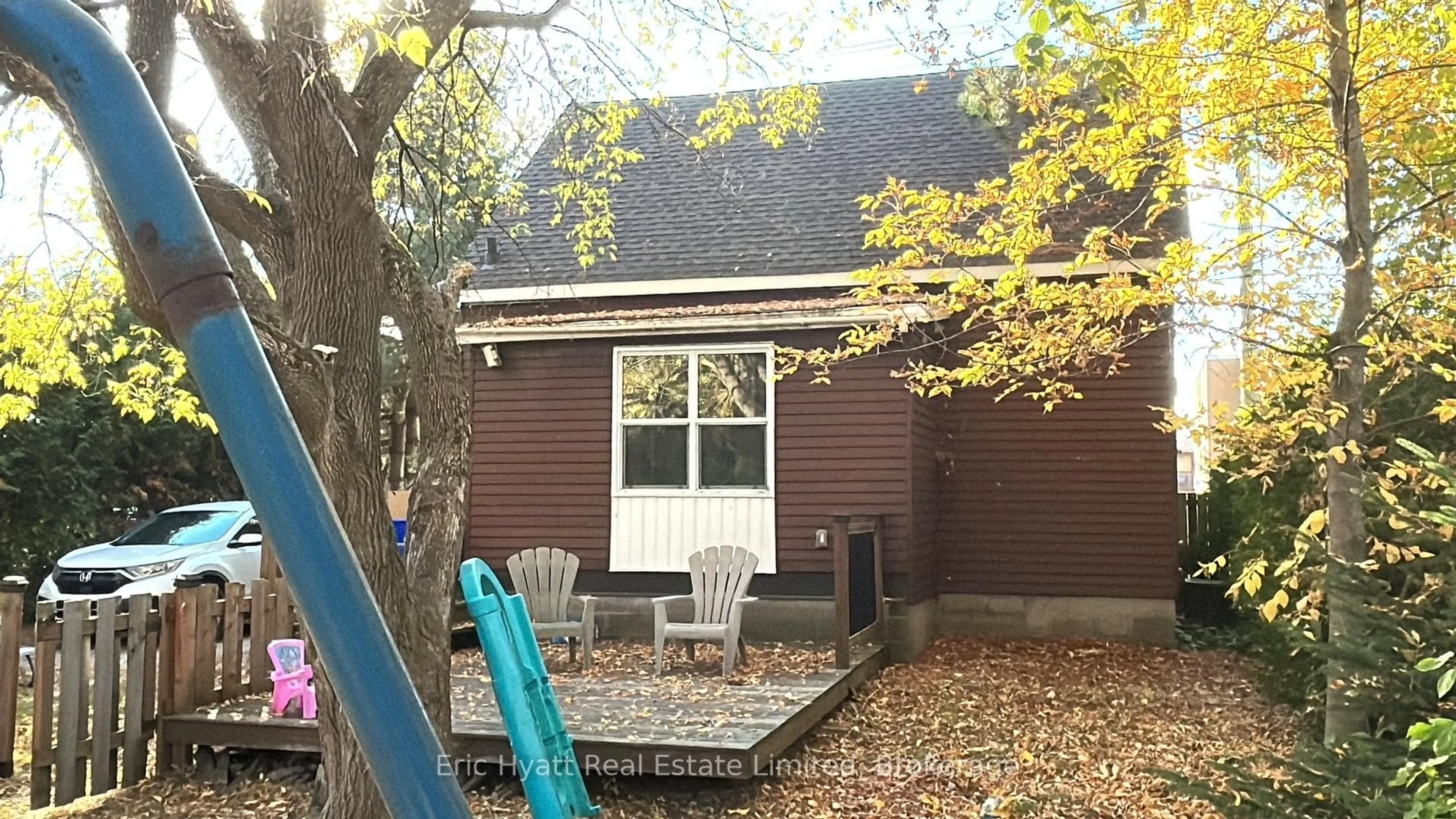 Patio, street for 894 O'BRIEN St, North Bay Ontario P1B 5W8