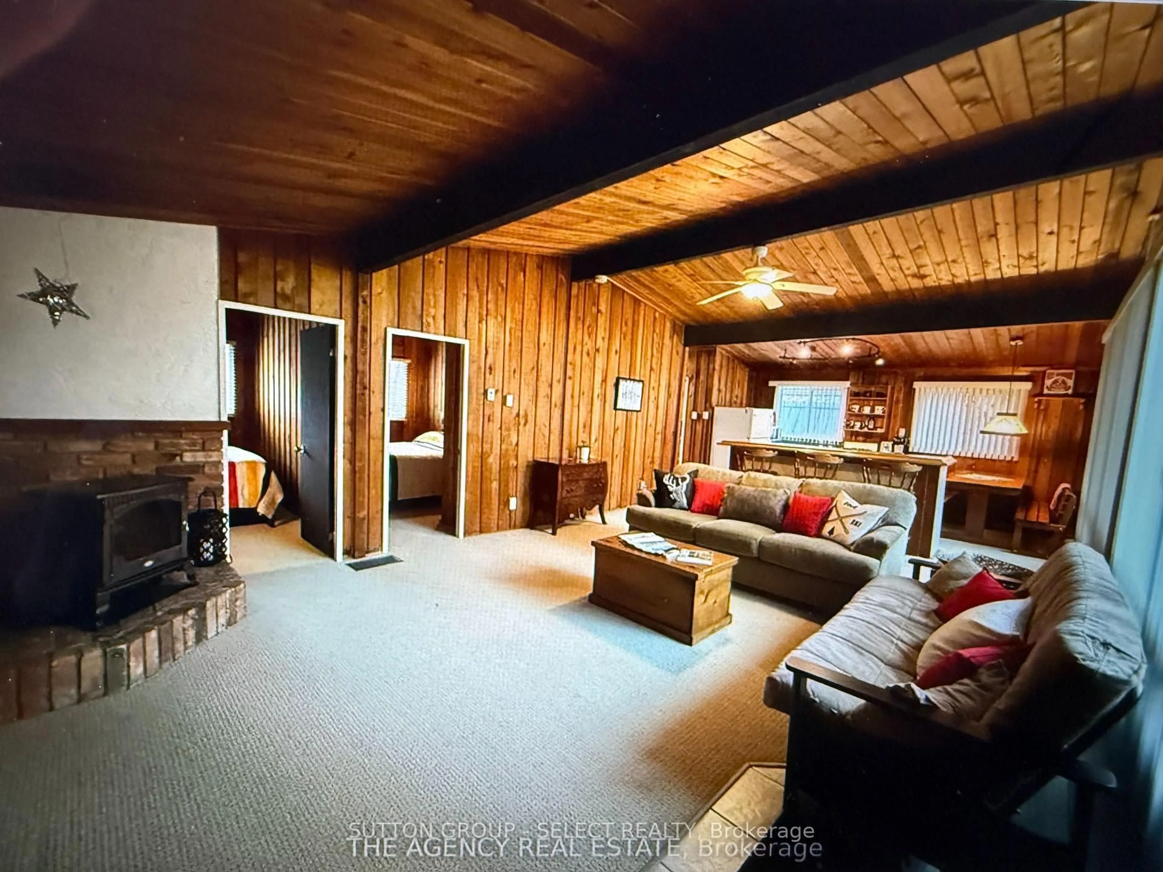 Living room with furniture, unknown for 185 Timmons St, Blue Mountains Ontario L9Y 0L2