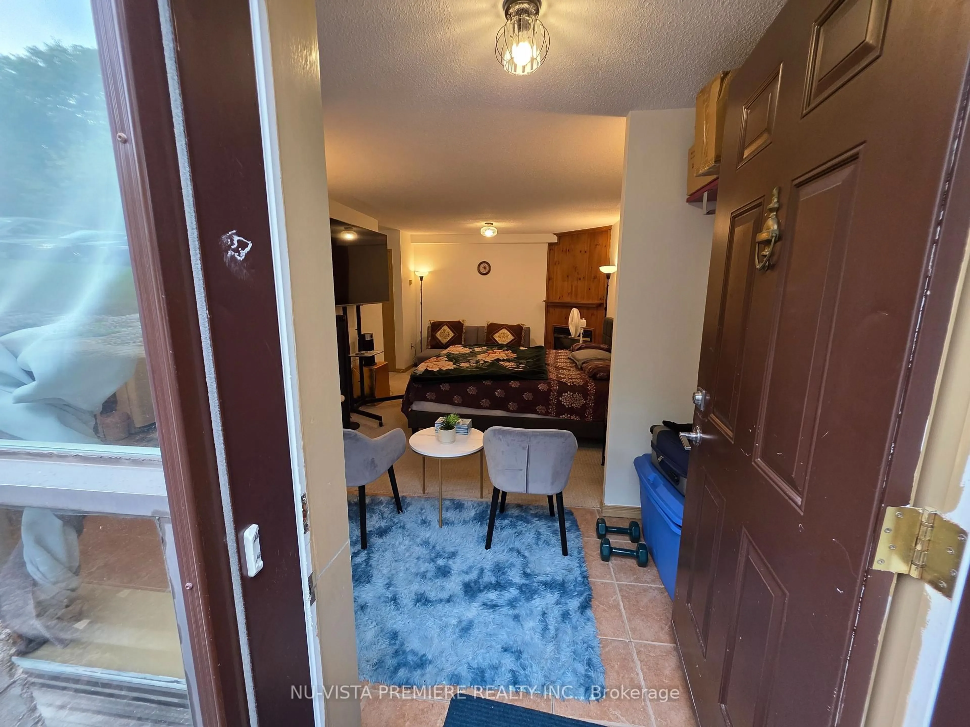 Unknown for 650 Cheapside St #B1, London East Ontario N5Y 5J8