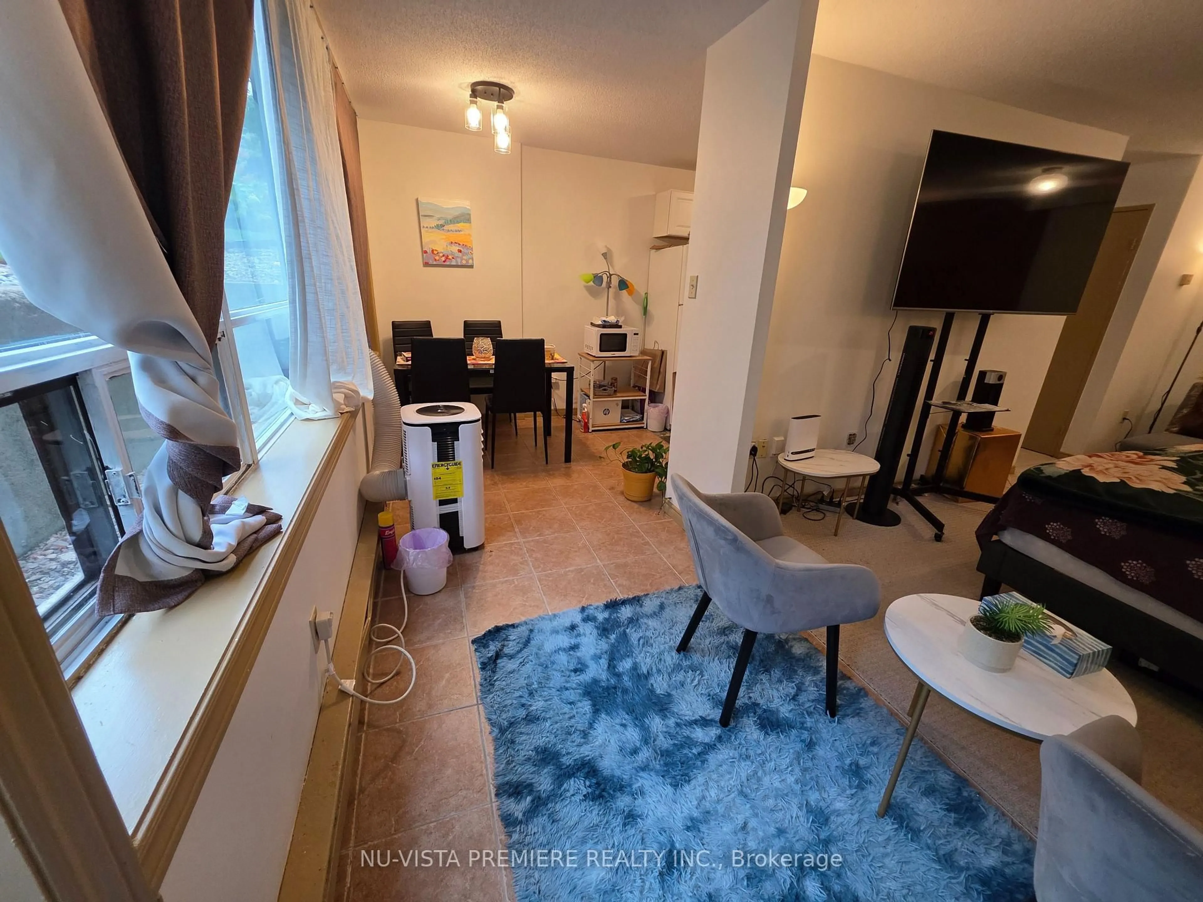A pic of a room for 650 Cheapside St #B1, London East Ontario N5Y 5J8