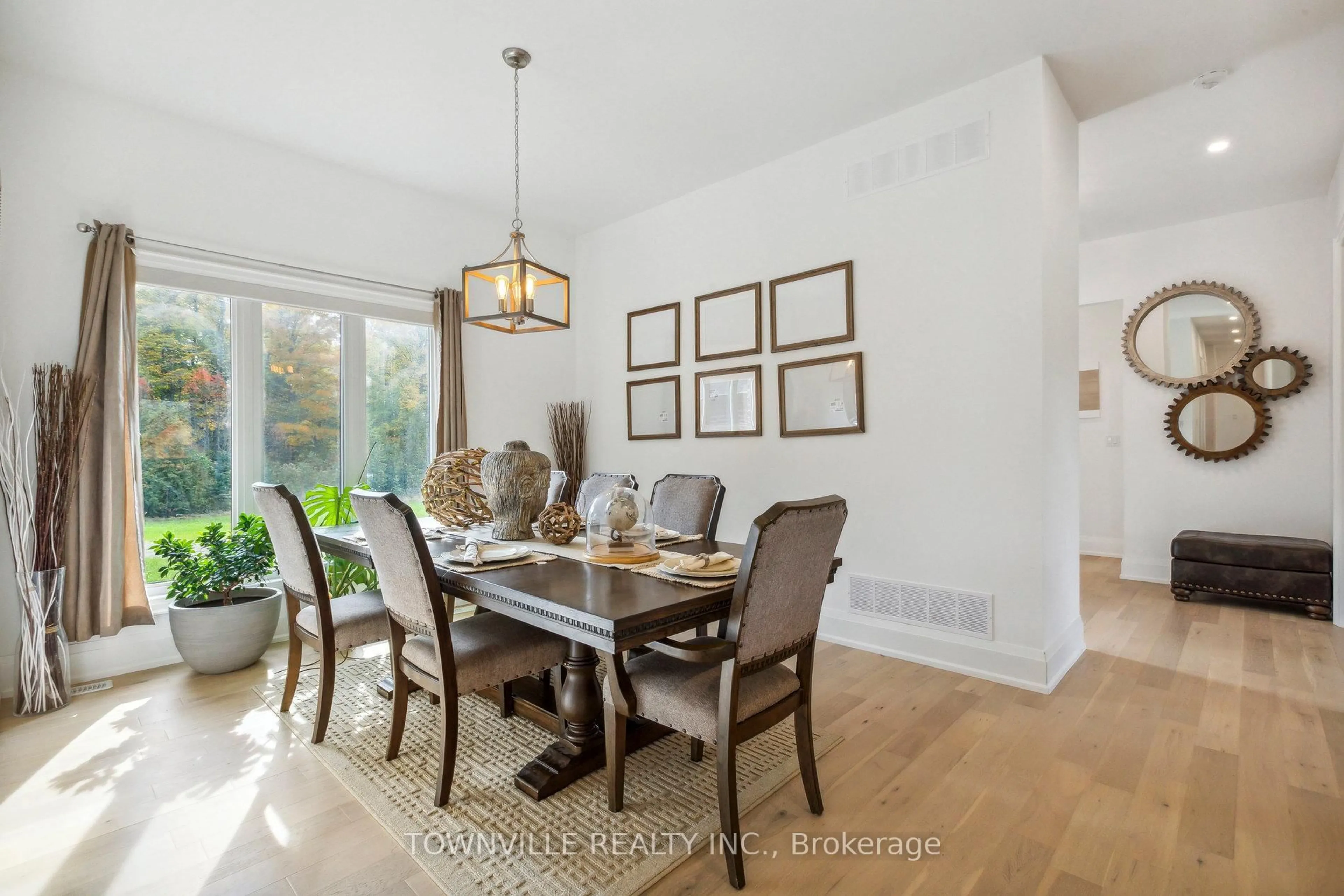 Dining room, unknown for 9042 Sideroad 10, Erin Ontario L7J 2L8