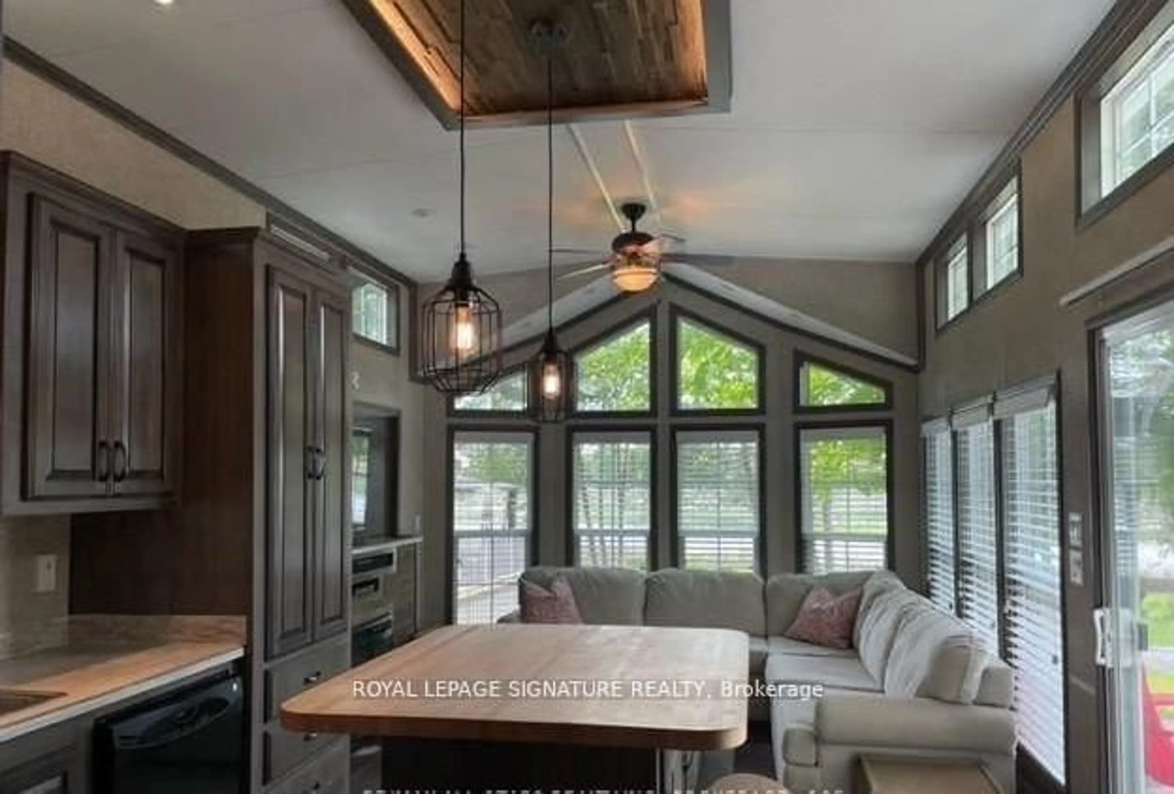 Open concept kitchen, unknown for 2152 County 36 Rd #30, Kawartha Lakes Ontario K0M 1L0