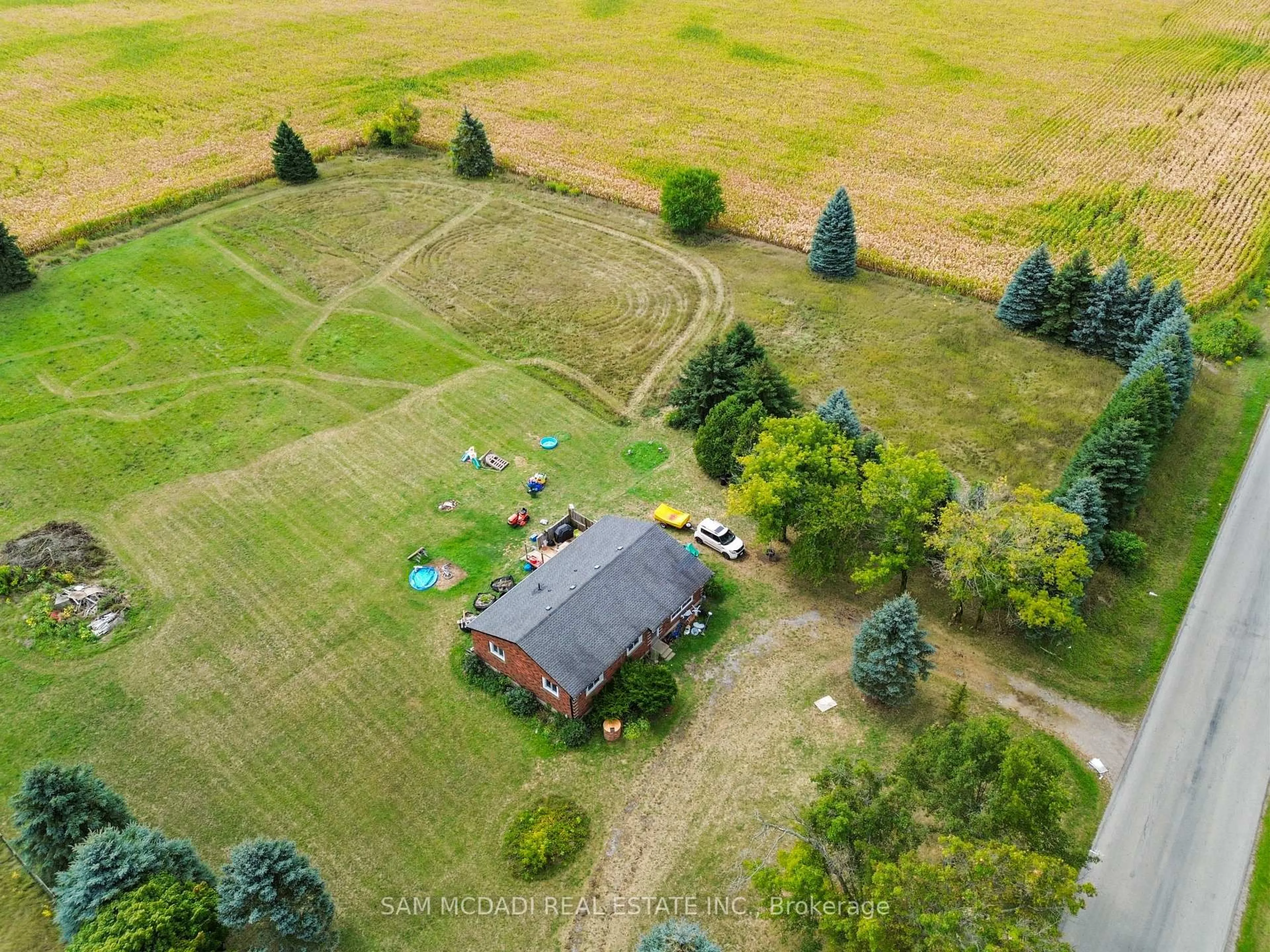 A pic from outside/outdoor area/front of a property/back of a property/a pic from drone, unknown for 5 Eighth Concession Rd, Brant Ontario N0E 1A0