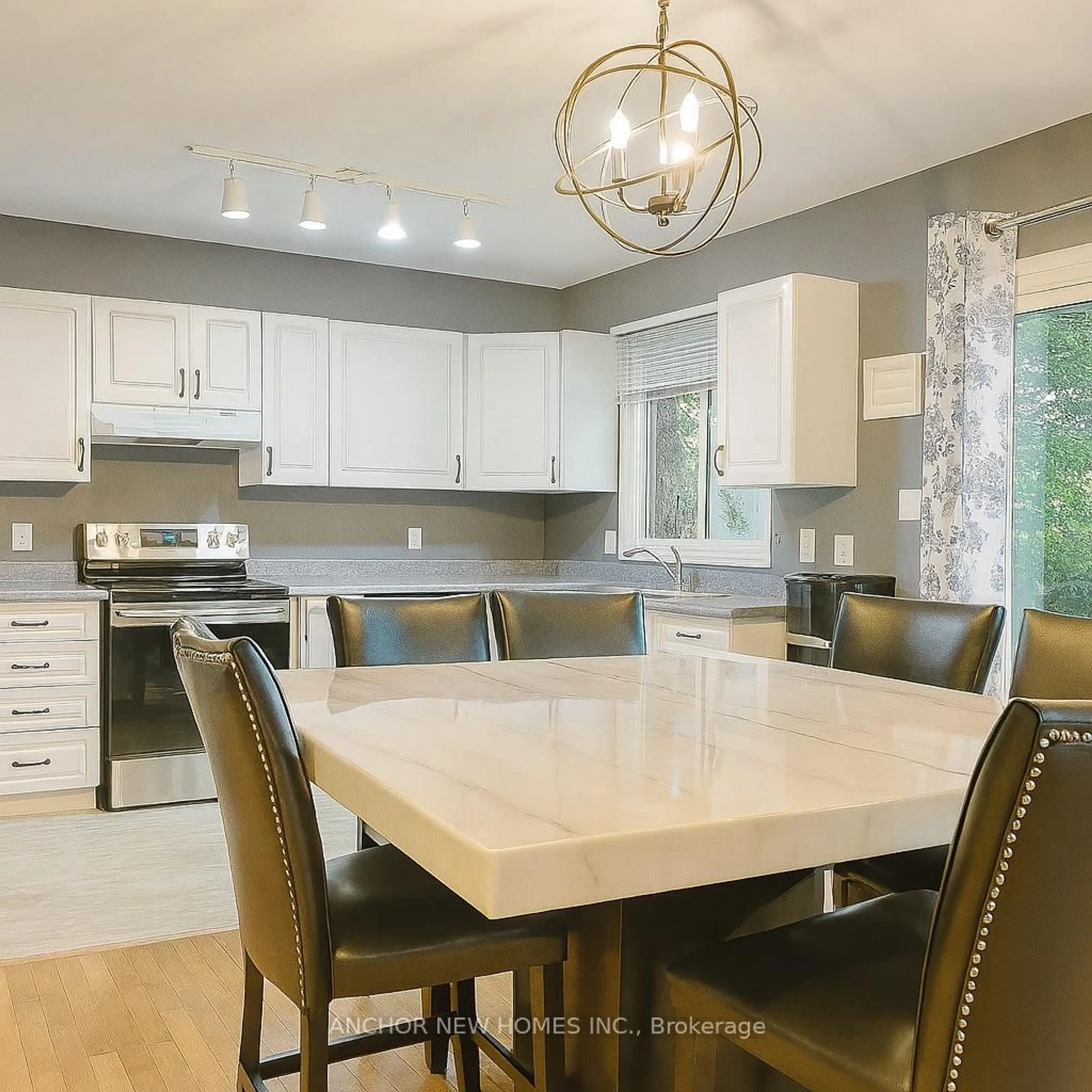 Open concept kitchen, ceramic/tile floor for 10 CHALKSTONE Dr #10, London South Ontario N6E 3Z9