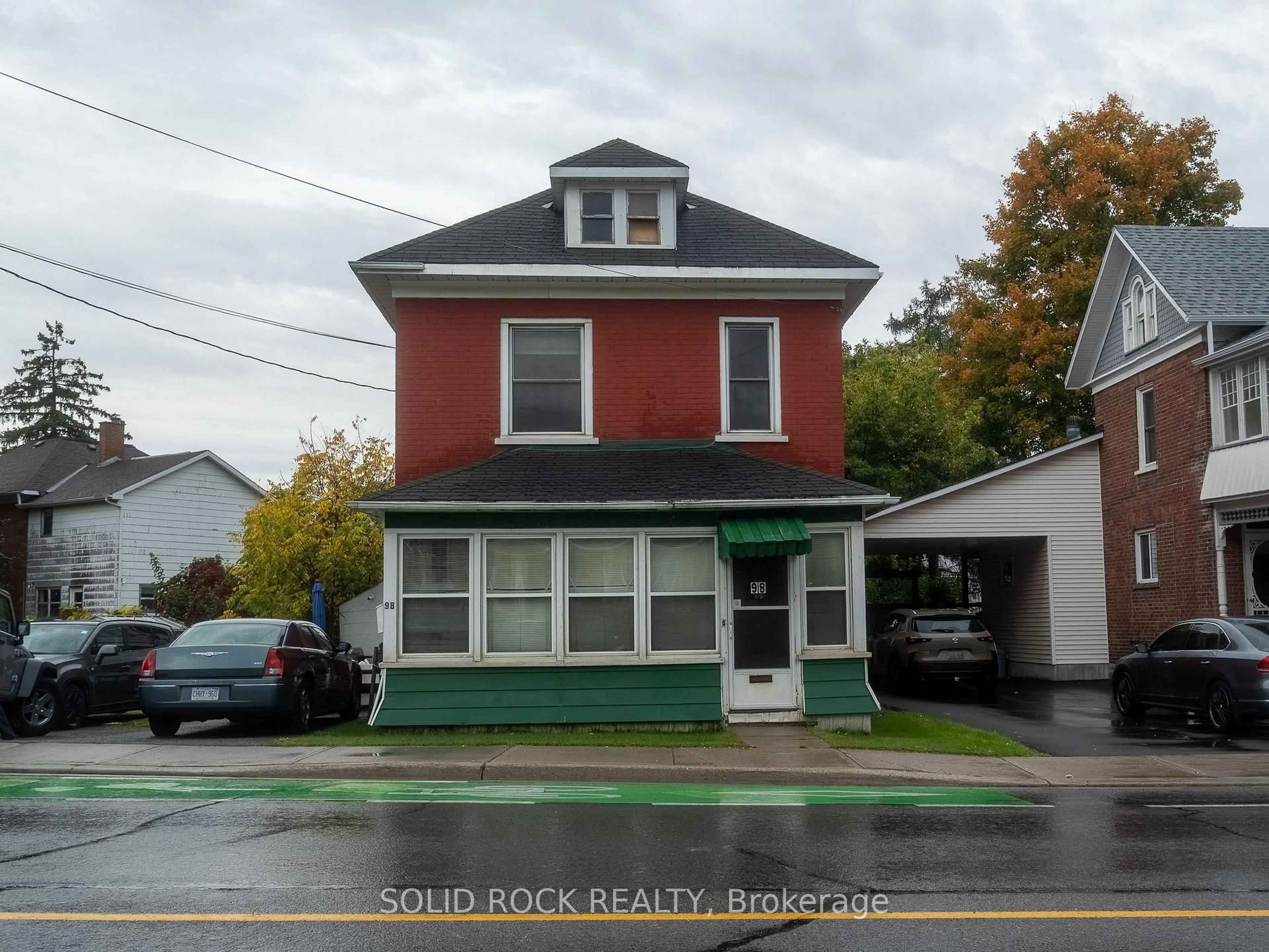 Unknown for 98 Elmsley St, Smiths Falls Ontario K7A 2H2