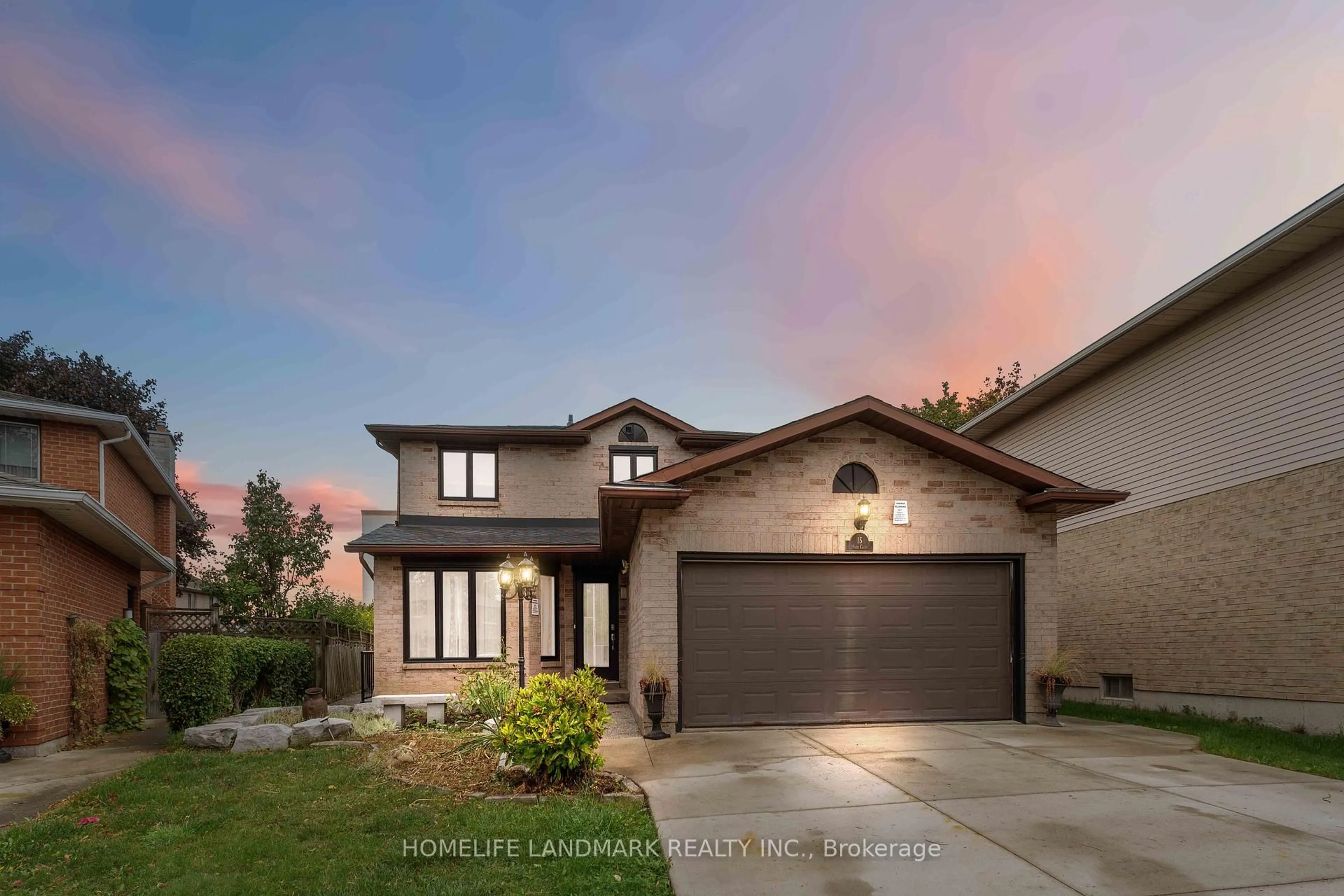 Home with brick exterior material, street for 15 Anita Crt, Hamilton Ontario L8W 3A5