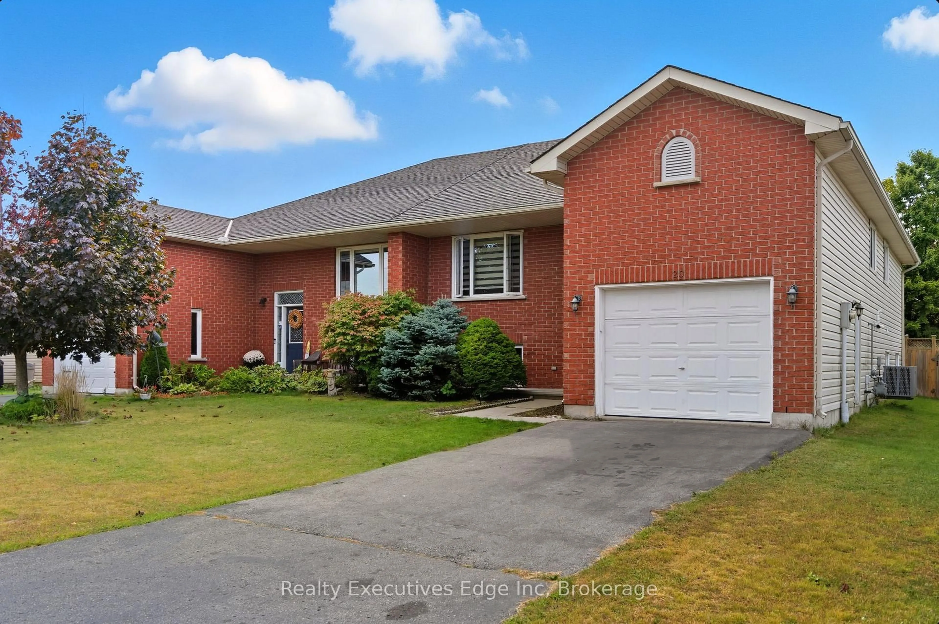 Home with brick exterior material, street for 20 Landon Ave, Norfolk Ontario N3Y 5J8