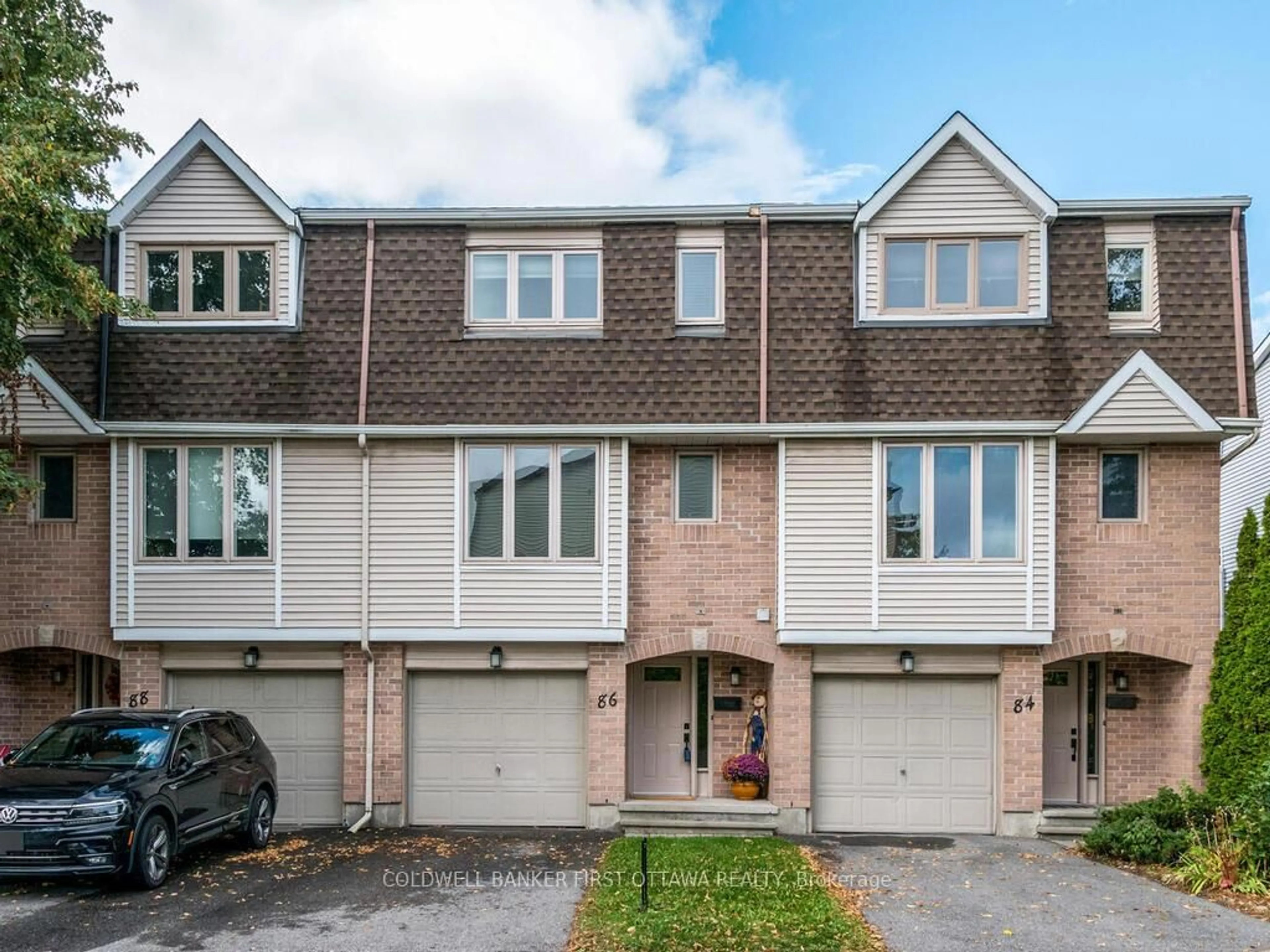 Unknown for 86 Lightfoot Pl, Ottawa Ontario K2L 3L9