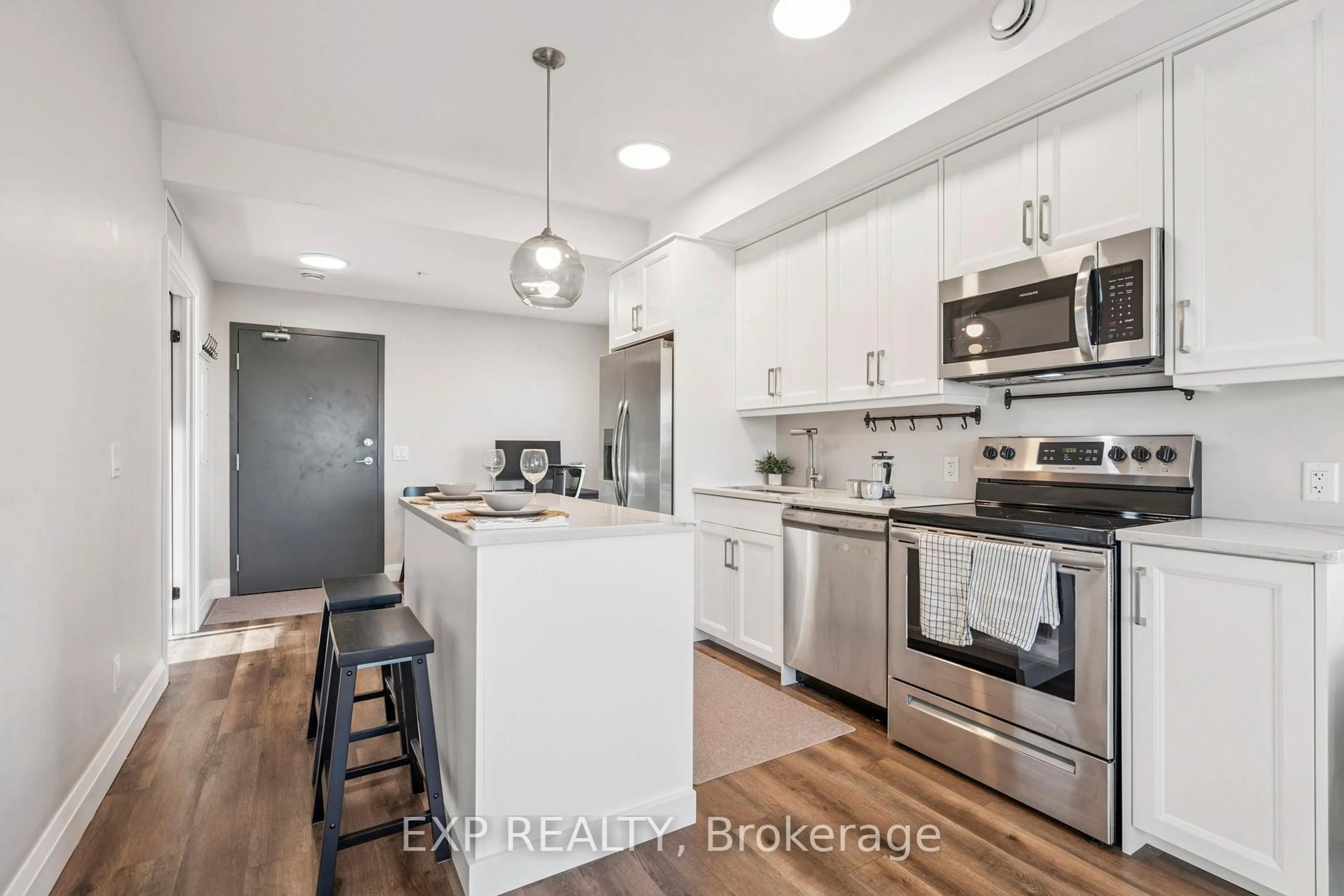 Open concept kitchen, unknown for 64 Main St #316, Haldimand Ontario N0A 1H0