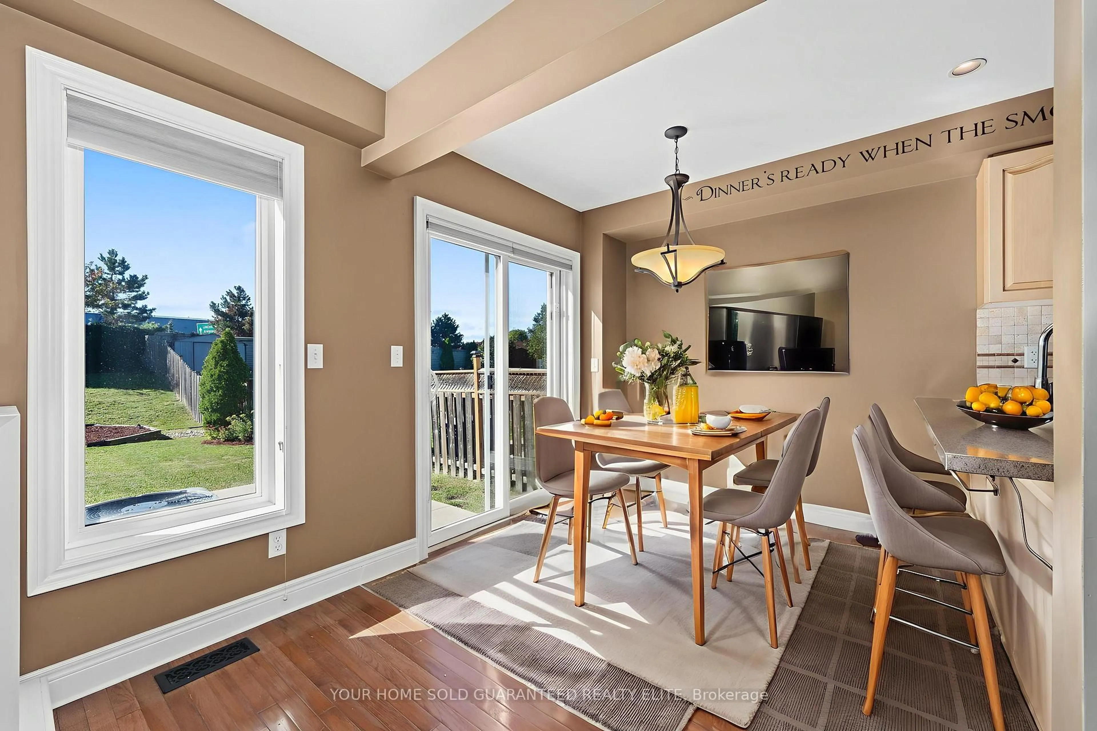 Dining room, unknown for 72 Cornerstone Dr, Hamilton Ontario L8J 0A9